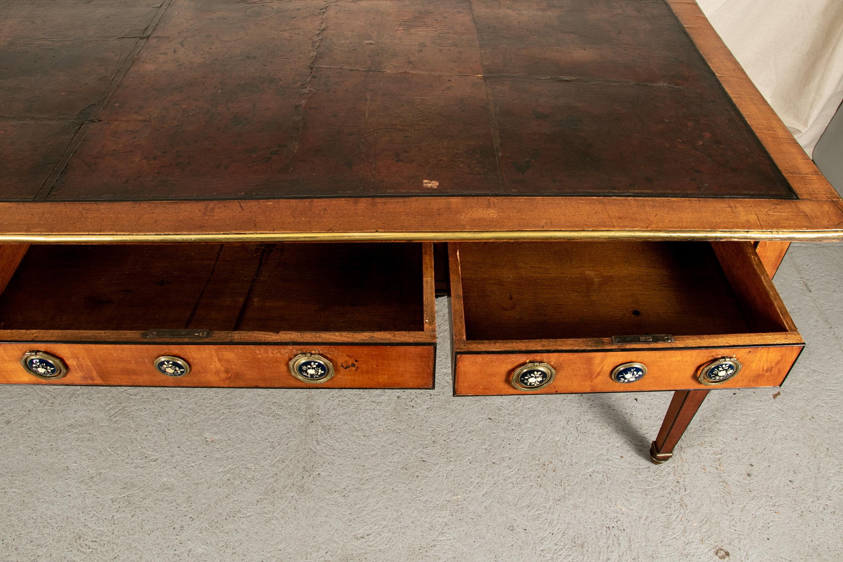 19th Century Large Continental Leather Top Walnut Desk 1