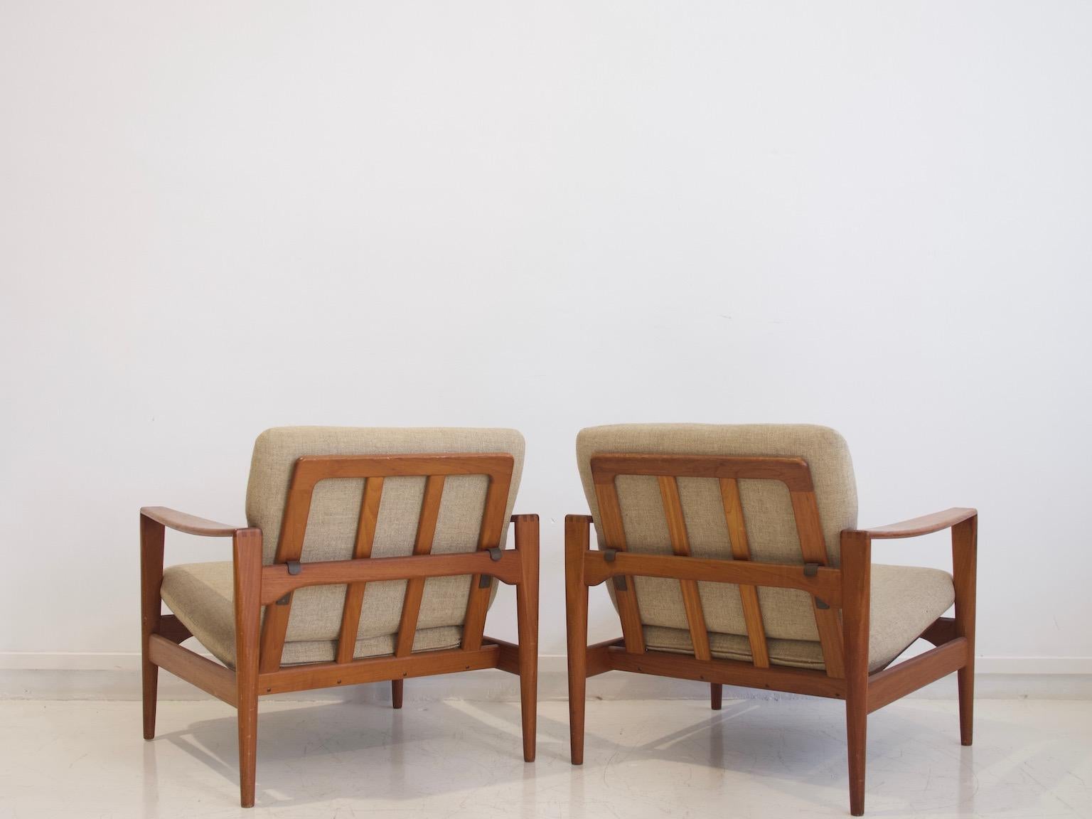 20th Century Pair of Illum Wikkelsø Teak Model EK Armchairs with Fabric Upholstery