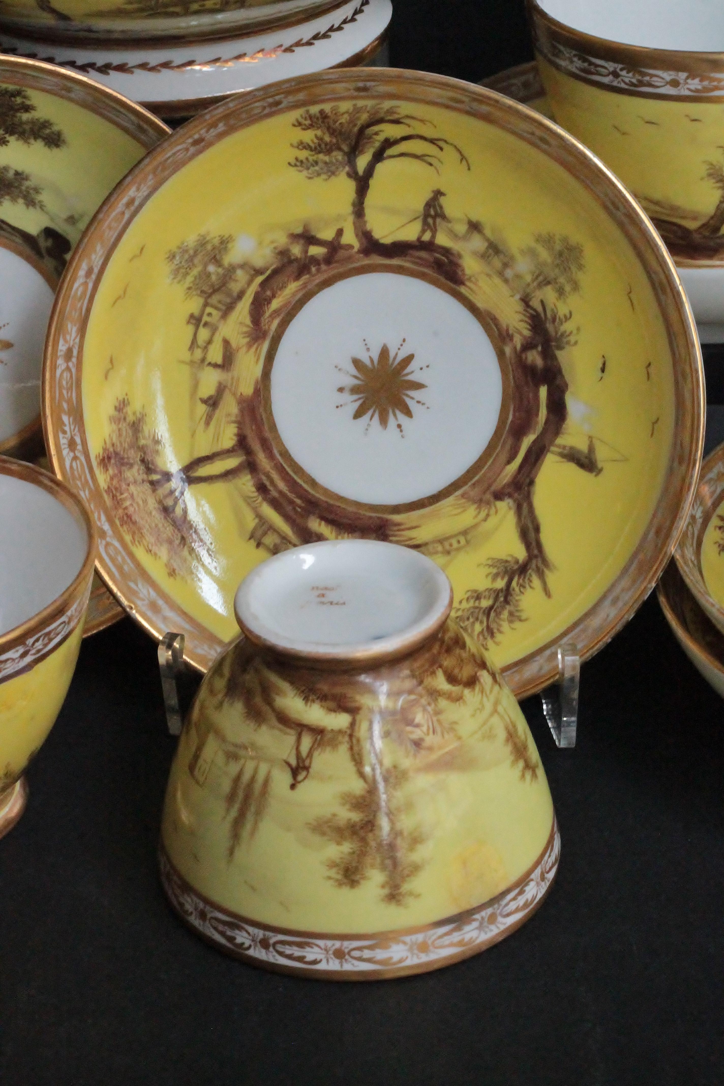 Paris Porcelain Part Tea and Coffee Service, 19th Century For Sale 2