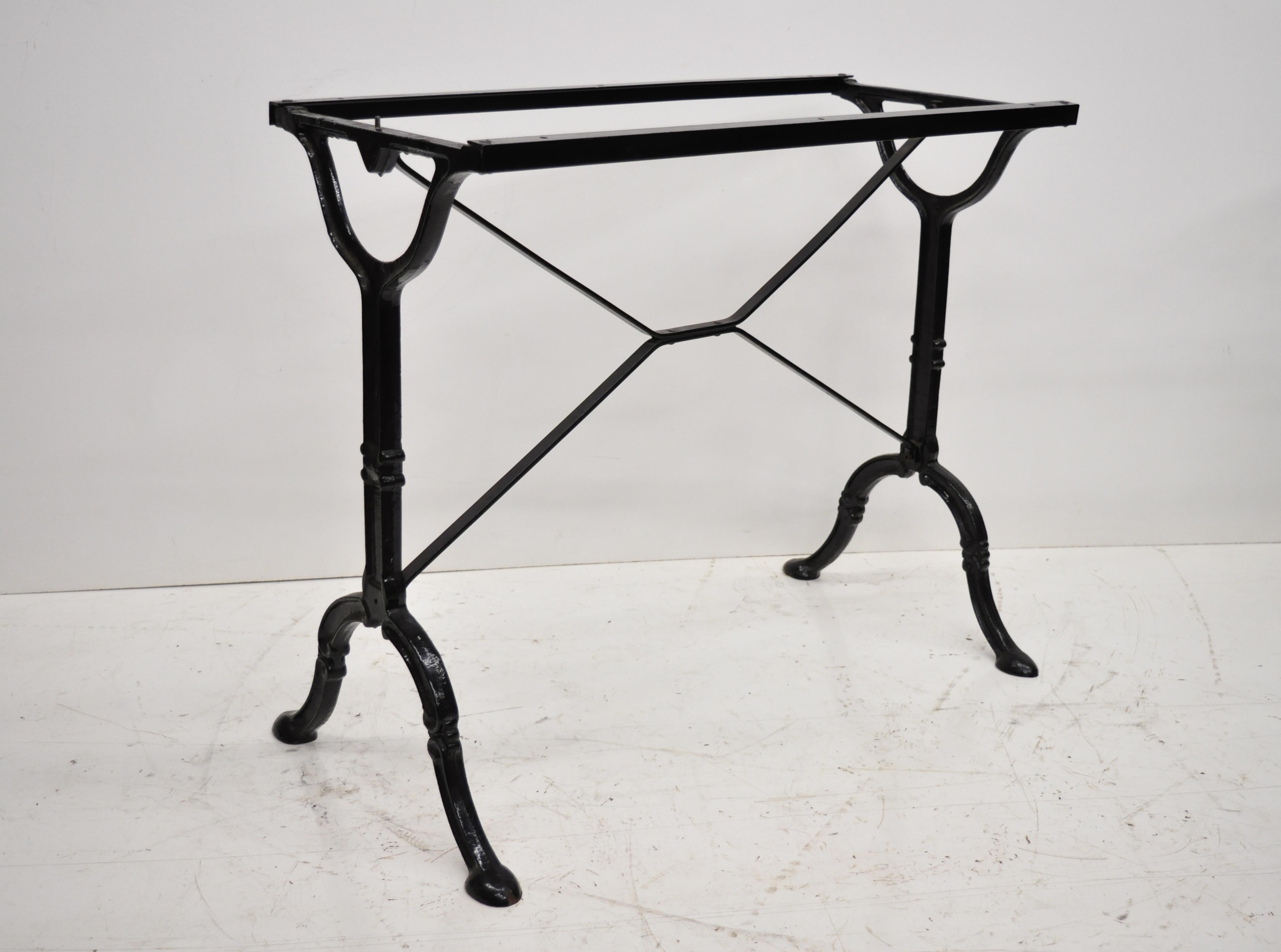 Cast Iron Marble-Top French Pastry Cafe Bistro Dining Table Desk In Good Condition In Philadelphia, PA