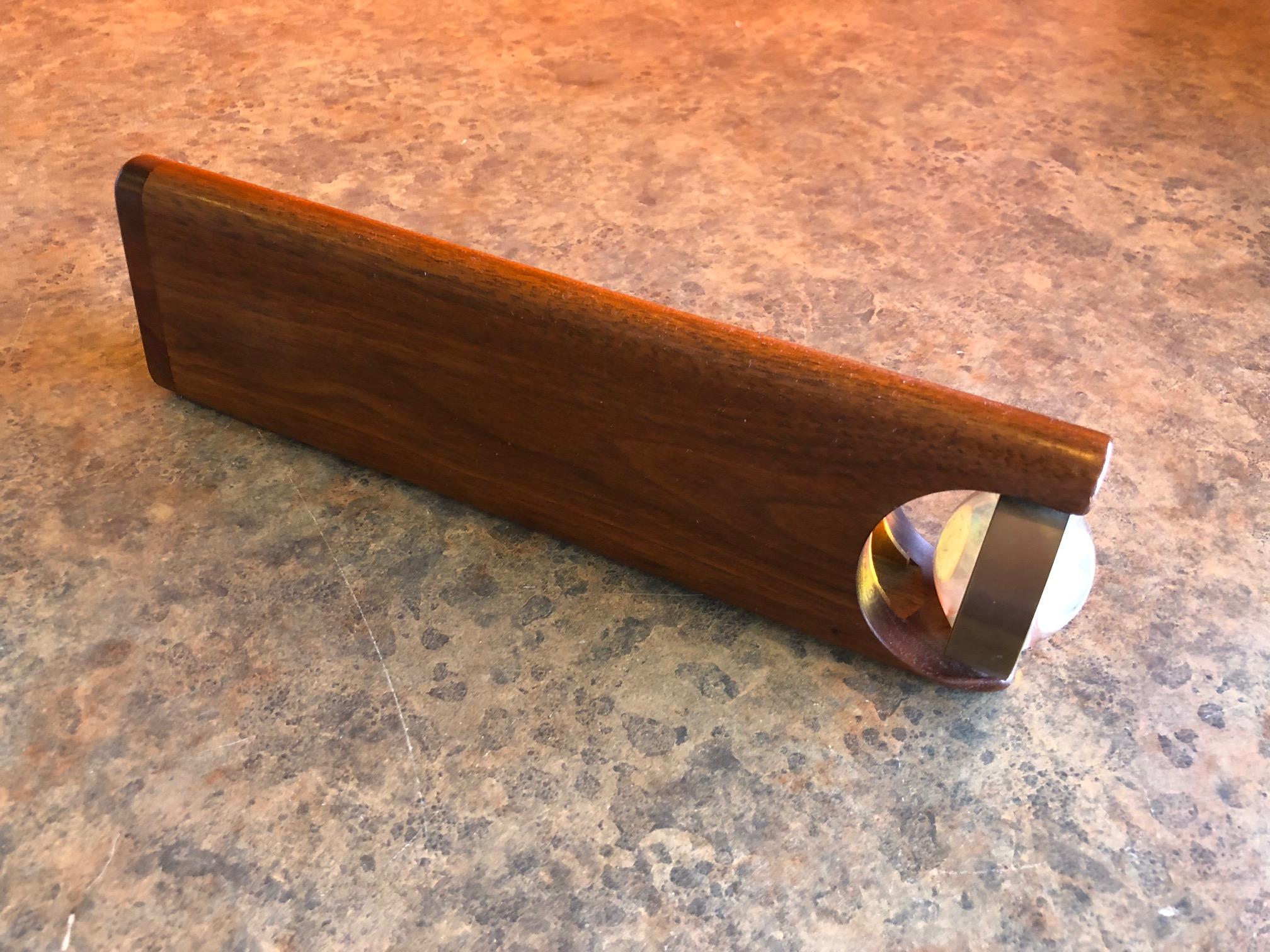 20th Century Midcentury Walnut and Brass Kaliedoscope For Sale