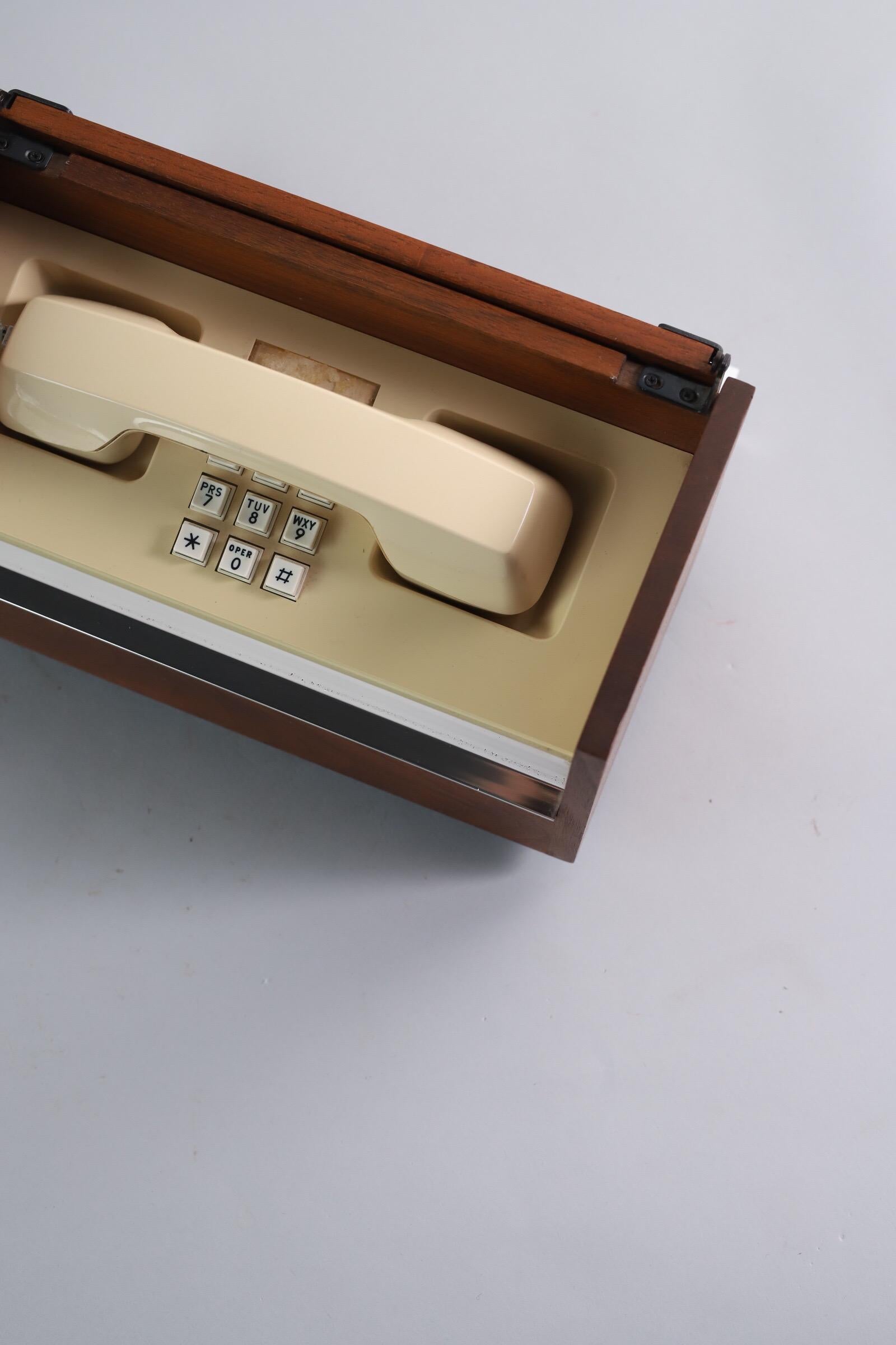 Plastic 1970s General Electric Telephone