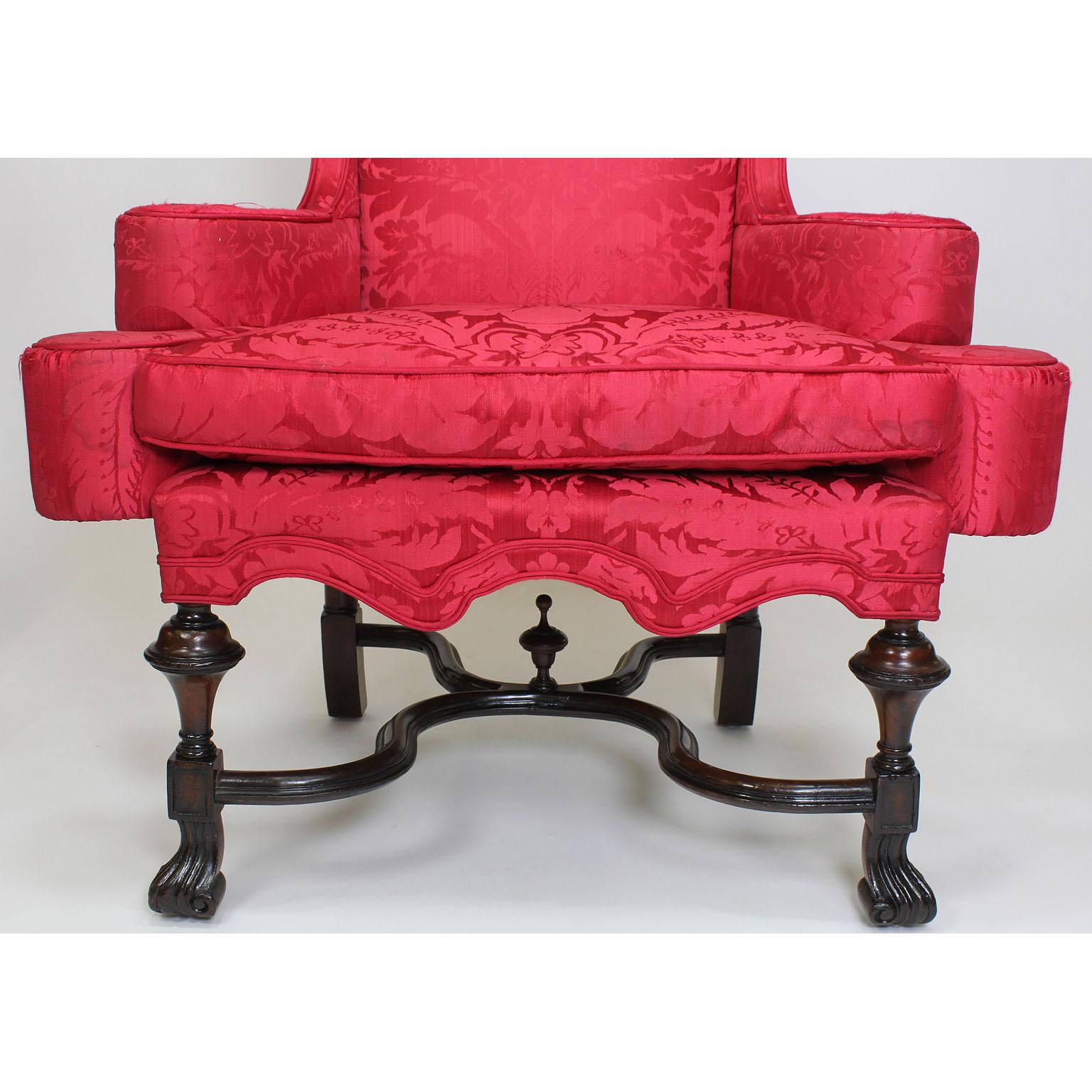 Rare Pair of English 19th Century William & Mary Style Mahogany Throne Armchairs For Sale 1