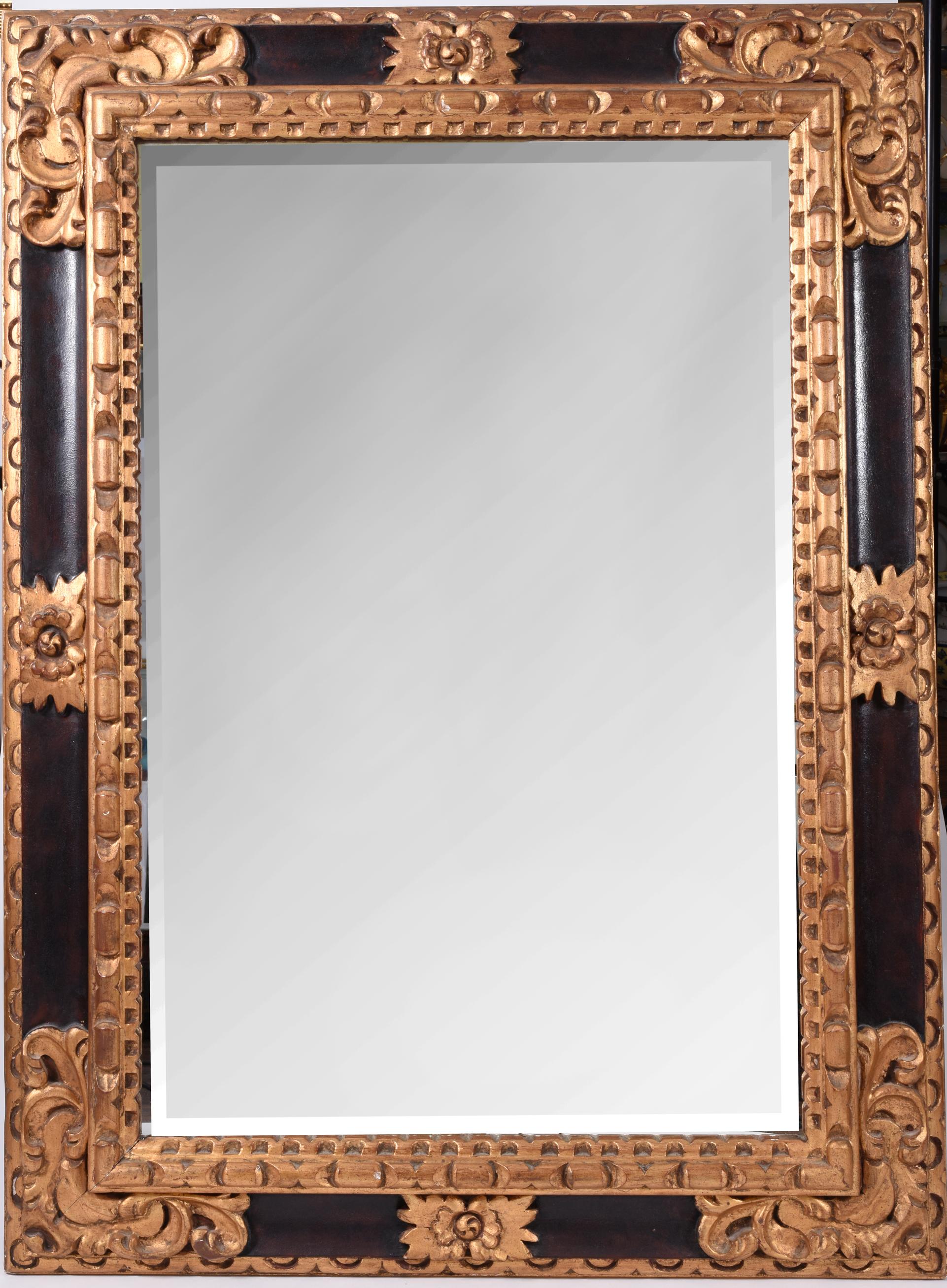 Mid-20th Century Giltwood Framed Hanging Wall Mirror 2
