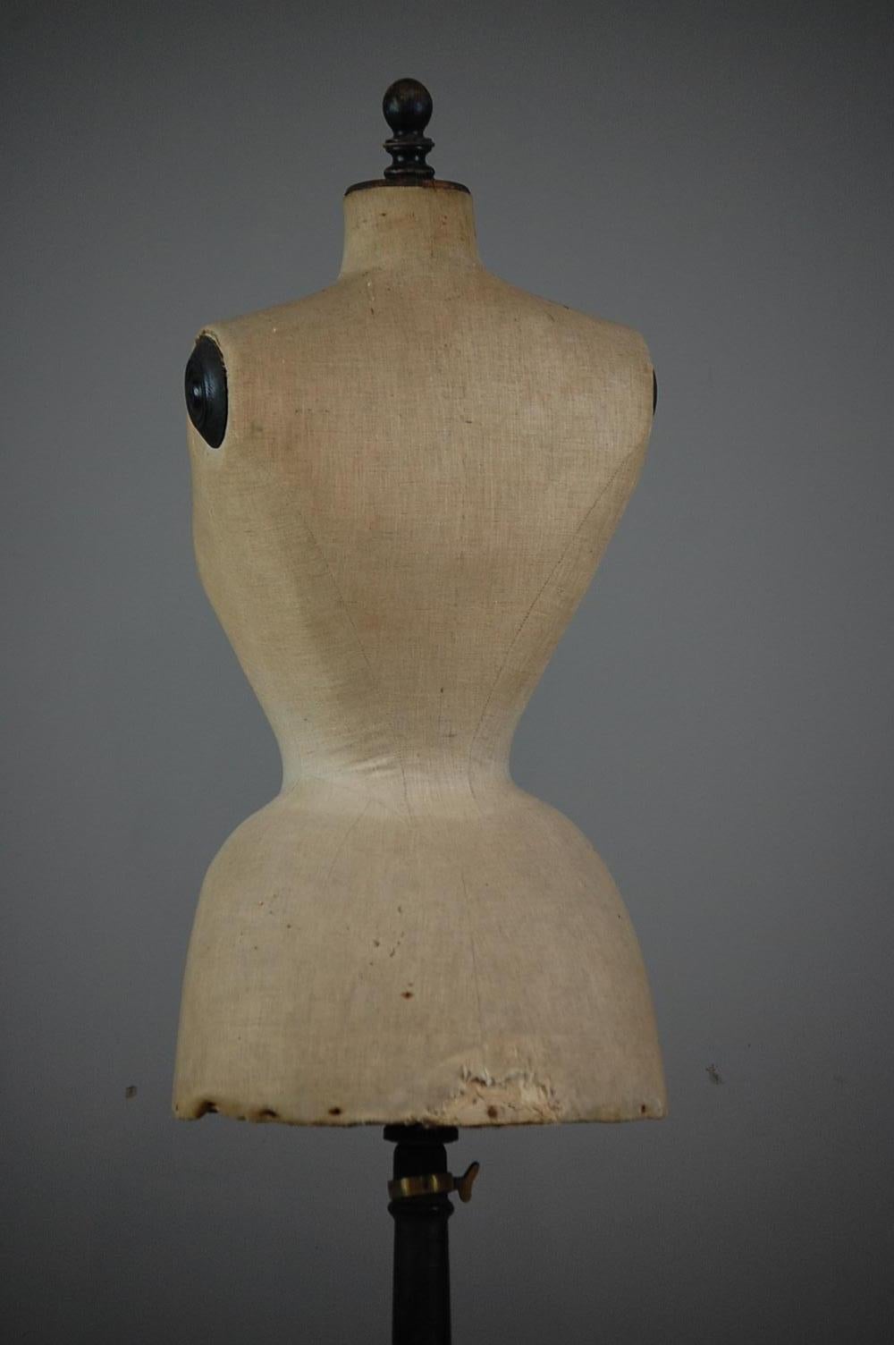 Early 20th Century Wasp Waist Mannequin 3