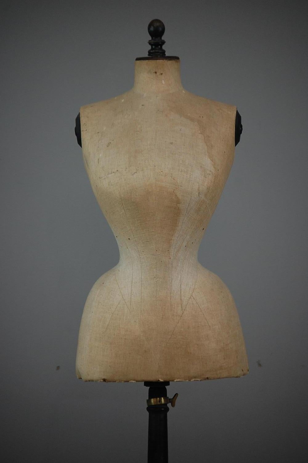 Early 20th Century Wasp Waist Mannequin 4