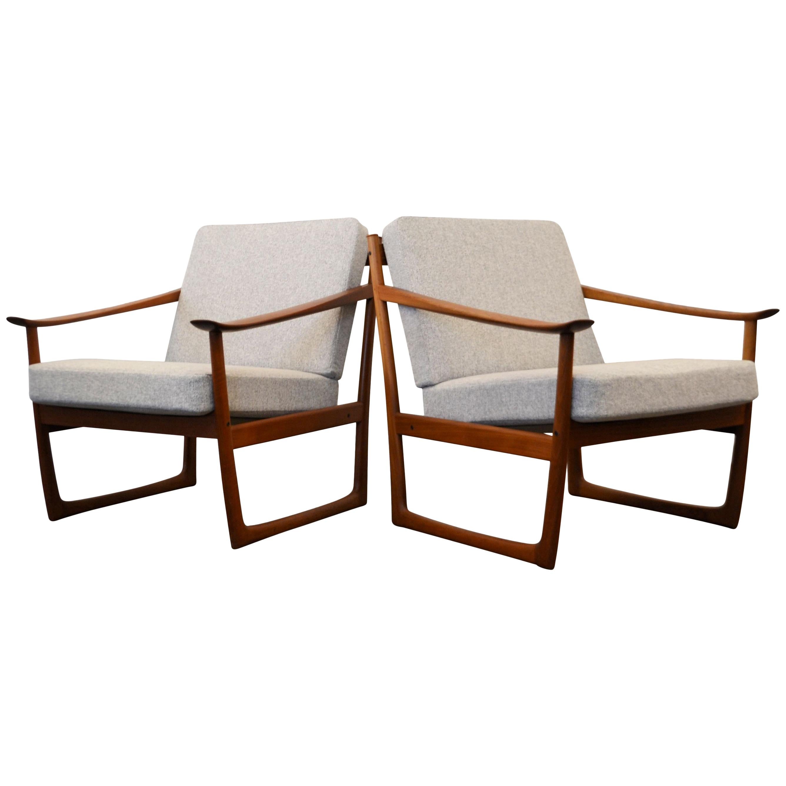 Vintage Peter Hvidt & Orla Mølgaard Nielsen FD-130 Teak Lounge Chairs For Sale