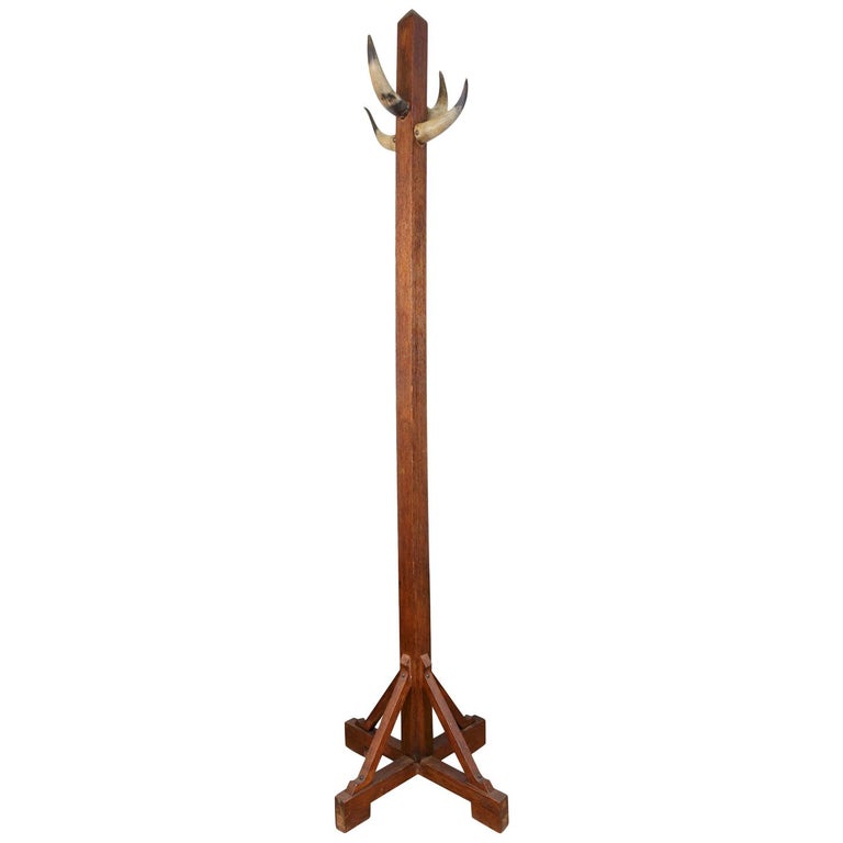 Horn Hall Tree Coat or Hat Rack For Sale at 1stdibs