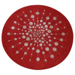 Red and White Circular Chandelier-inspired 'Burst' Handmade Silk and Wool Rug