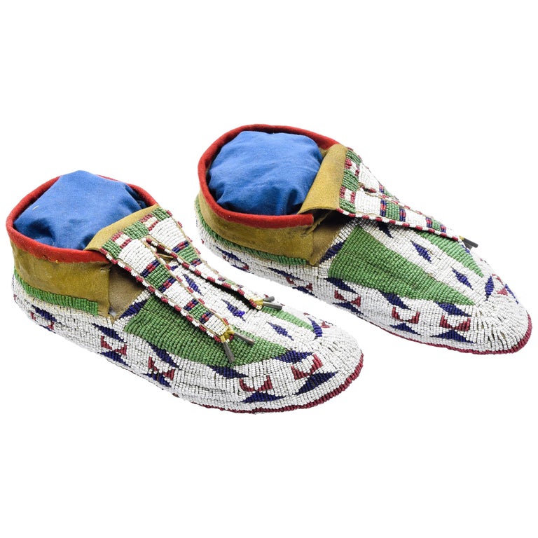 Native American Sioux Authentic Ceremonial Moccasins For Sale at 1stDibs