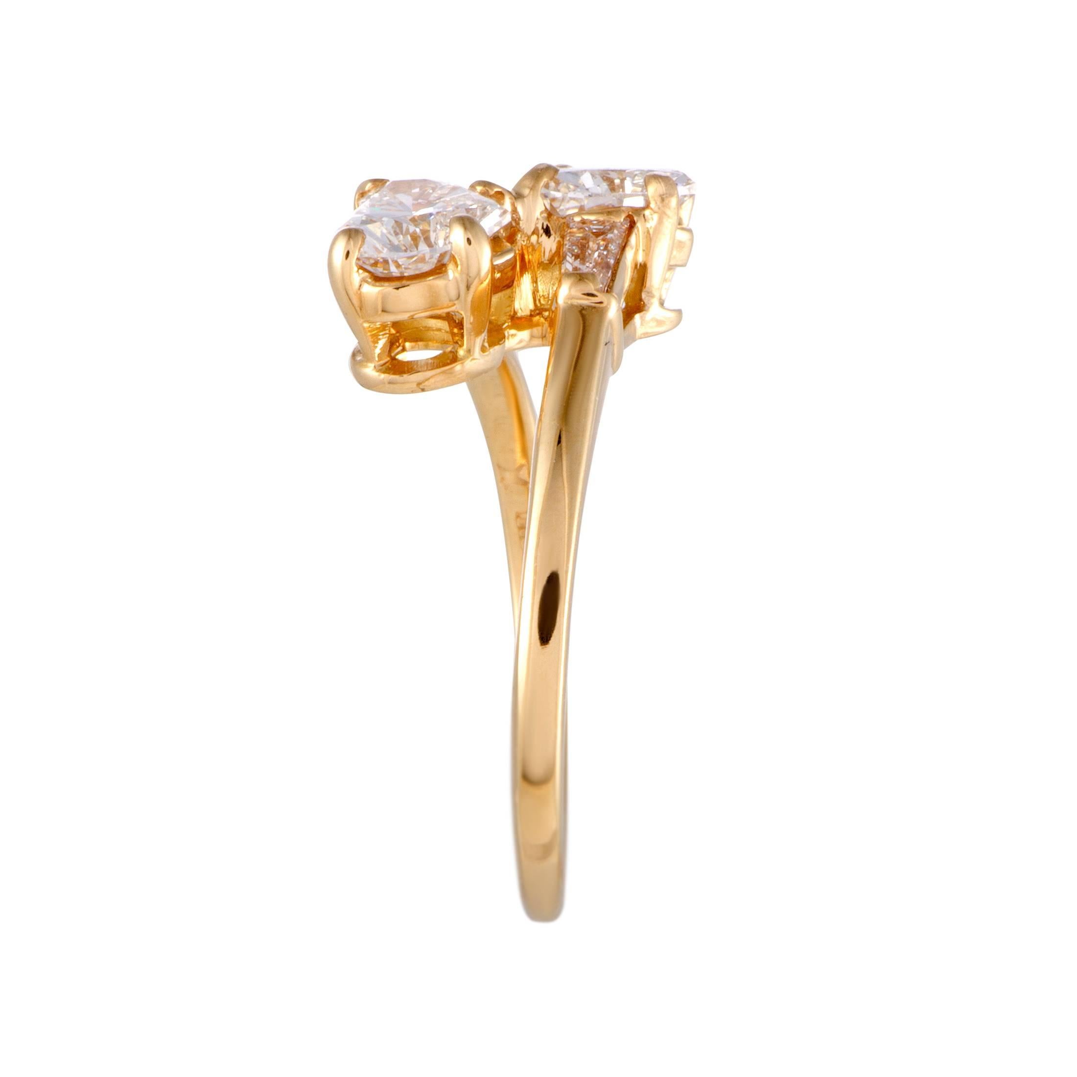 Bulgari Heart Cut Diamond Yellow Gold Bypass Ring In Excellent Condition In Southampton, PA
