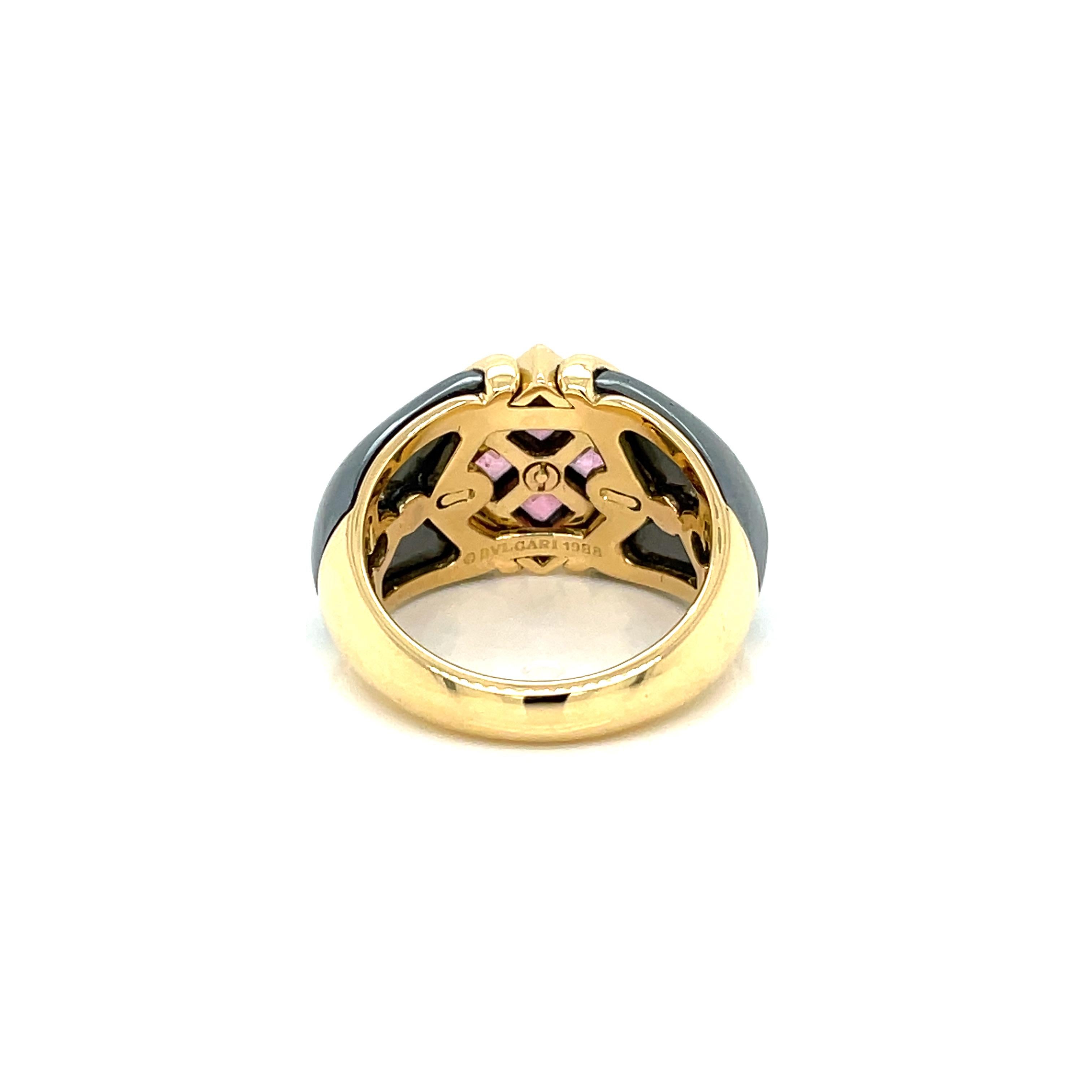 Bulgari Hematite & Tourmaline Gold Ring In Excellent Condition In Napoli, NA