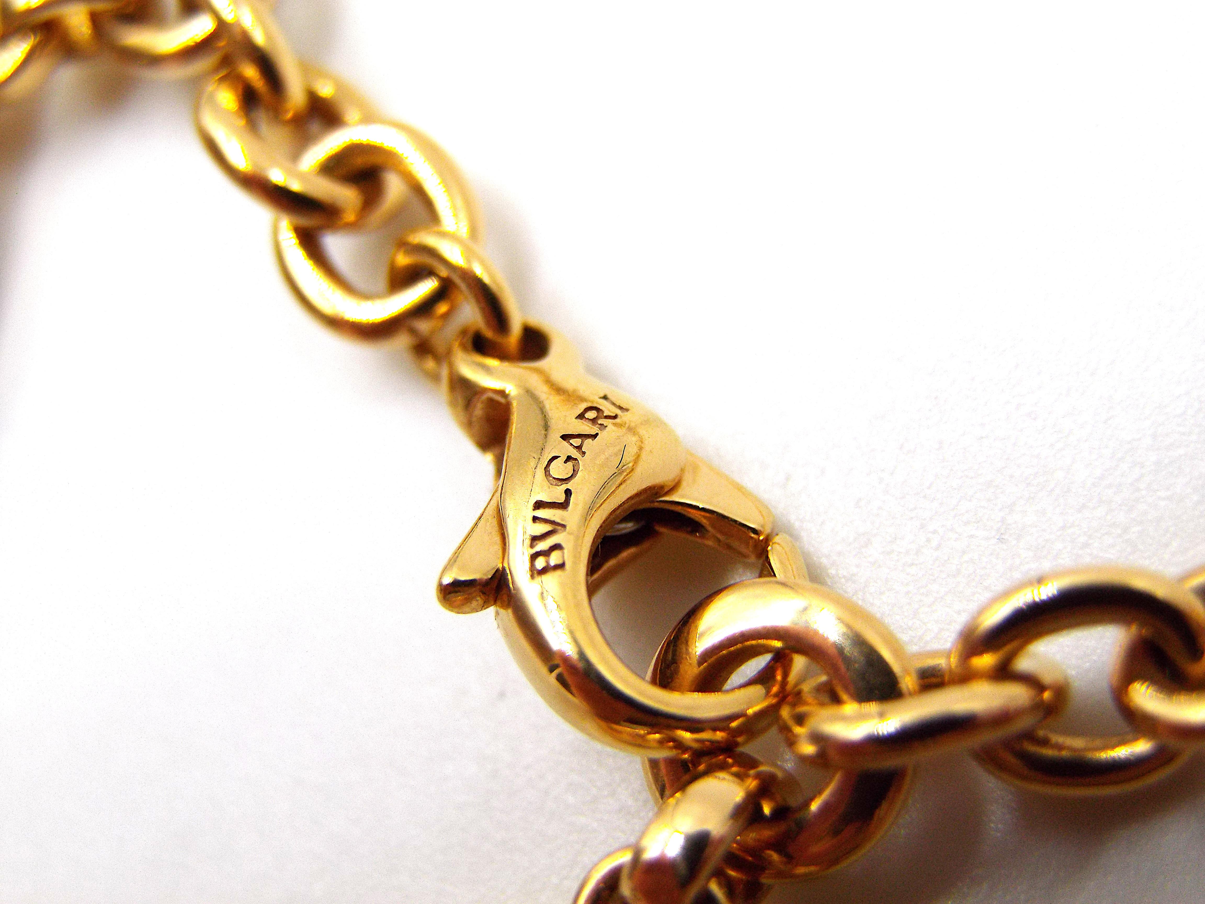 Bulgari Intarsio 18K Rose Gold Diamant Perlmutt Charme-Armband im Zustand „Gut“ im Angebot in New York, NY