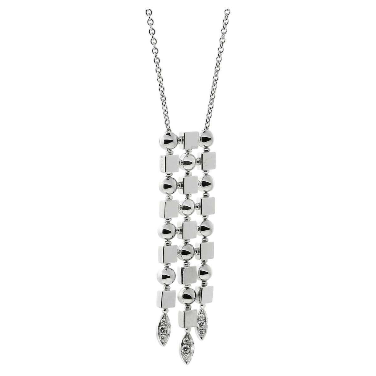 Bulgari Lucea Collar Colgante Gota de Diamantes Oro Blanco 18k en venta
