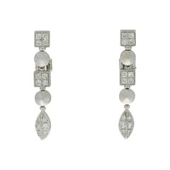 Bulgari Boucles d'oreilles pendantes Lucea en or blanc avec diamants ronds de 0,50 carat