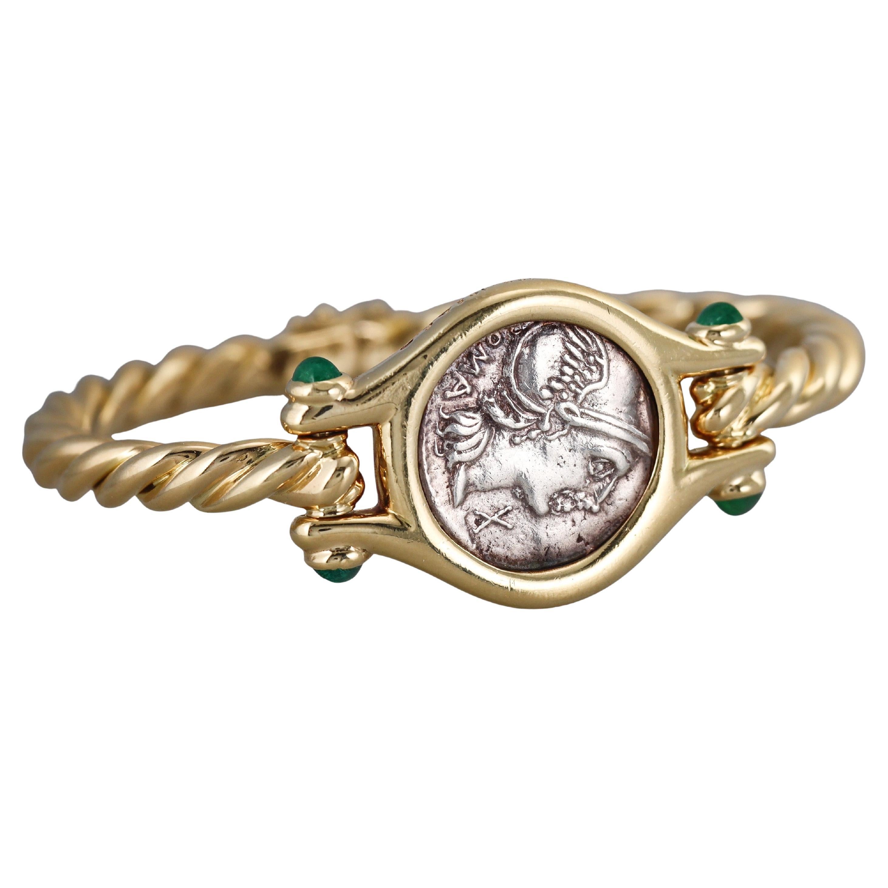 Bulgari Monete Ancient Coin Flaminia 109-108 A.C. Emerald Yellow Gold Bracelet