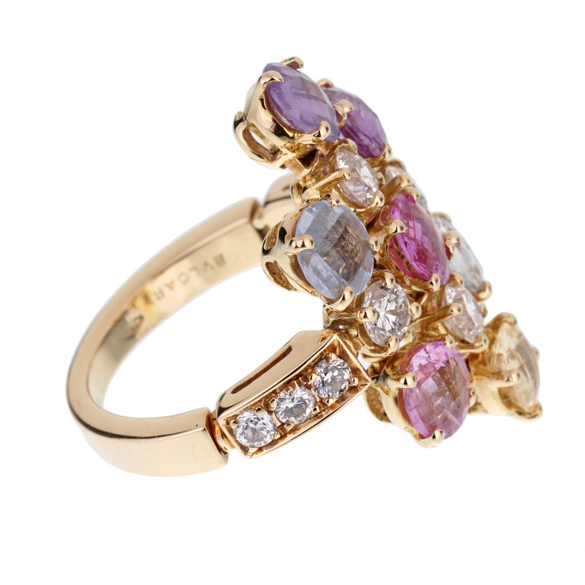 Eine fabelhafte authentische Bulgari Diamant und Schachbrett geschnitten Edelstein Ring in 18k Gelbgold gefertigt. Der Ring hat eine Länge von 1
