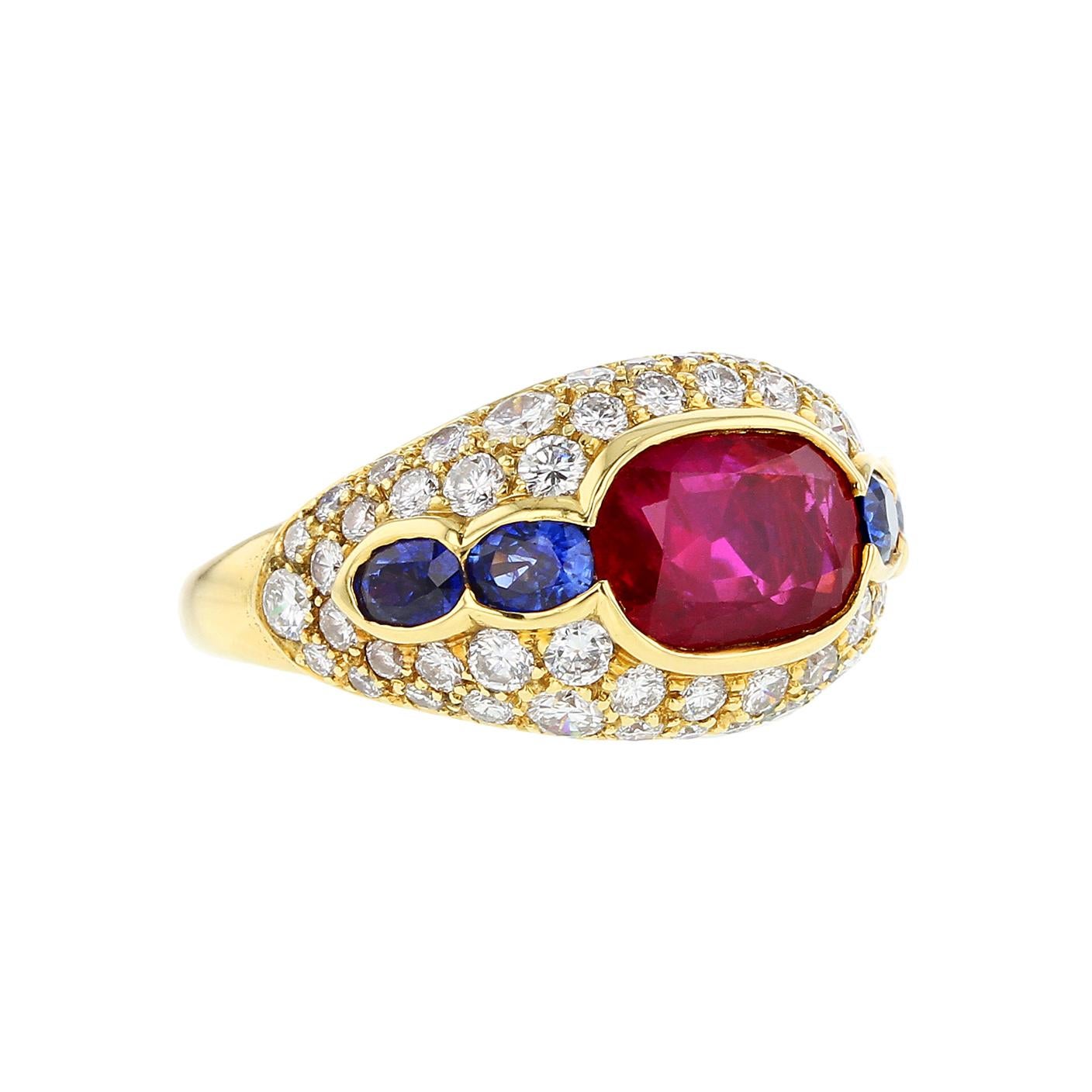 Bulgari, bague en rubis de Birmanie, saphir et diamants naturels non chauffés en vente