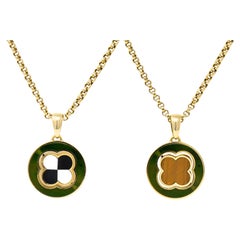 Bulgari Nephrite Jade Tiger's Eye Onyx Mother-Of-Pearl 18 Karat Gold Necklace
