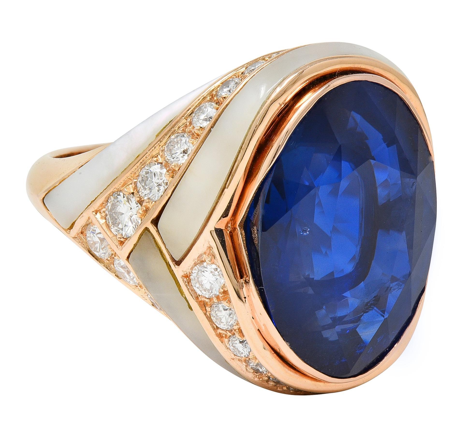 Contemporain Bague Bulgari No Heat saphir de Ceylan diamant nacre en or rose 18 carats en vente