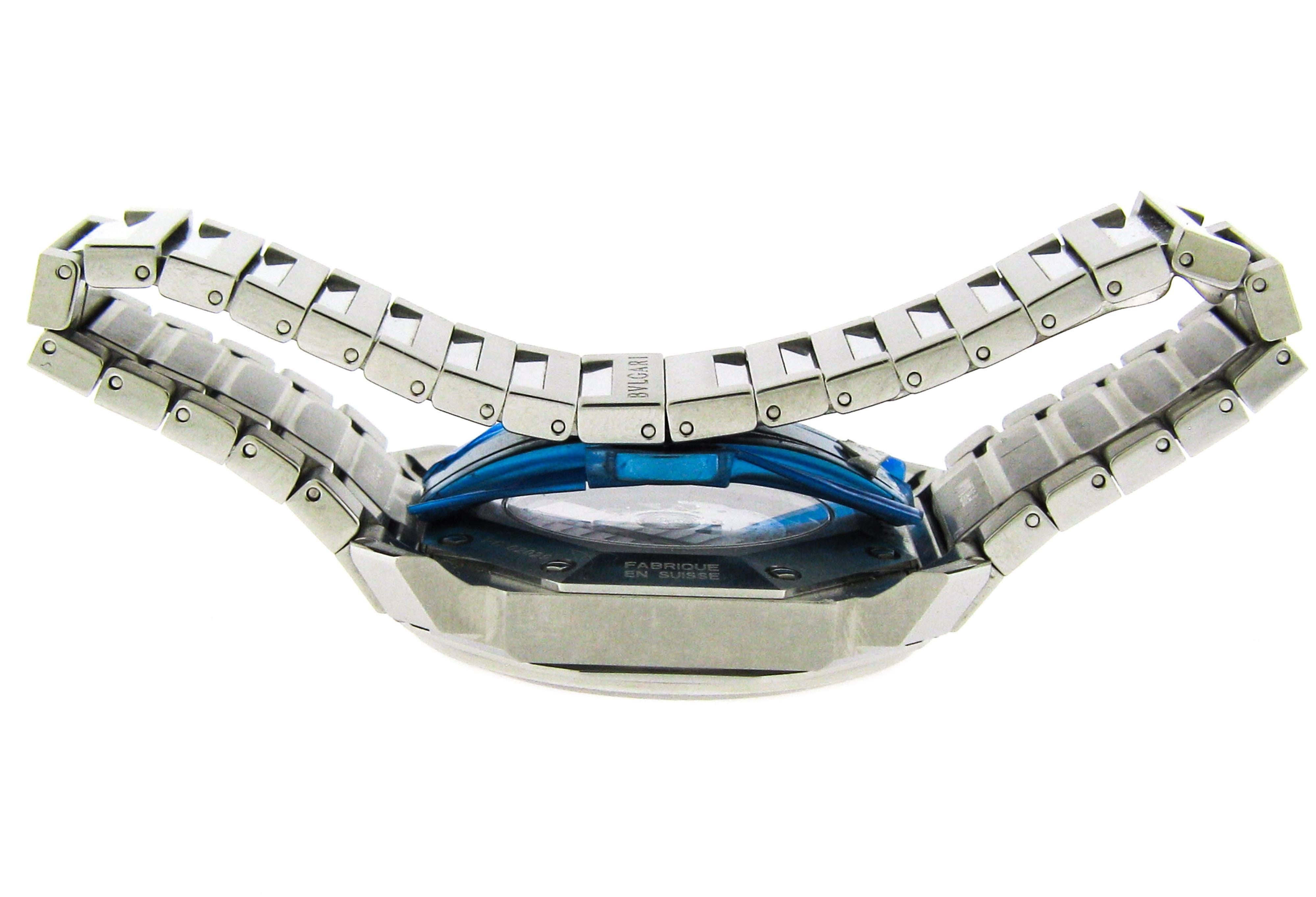 Women's or Men's Bulgari Stainless Steel Octo by Gerald Genta Automatic Wristwatch