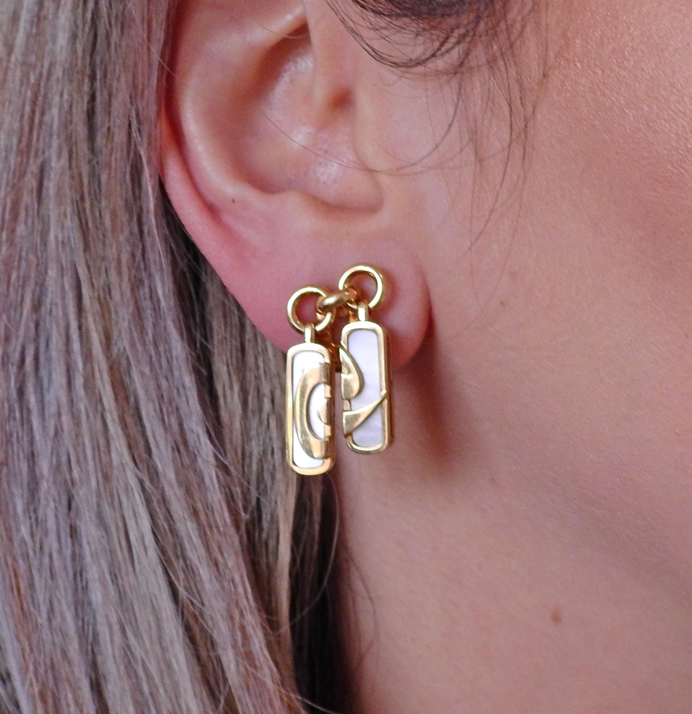 Women's Bulgari Optical Illusion Mother of Pearl Gold Earrings