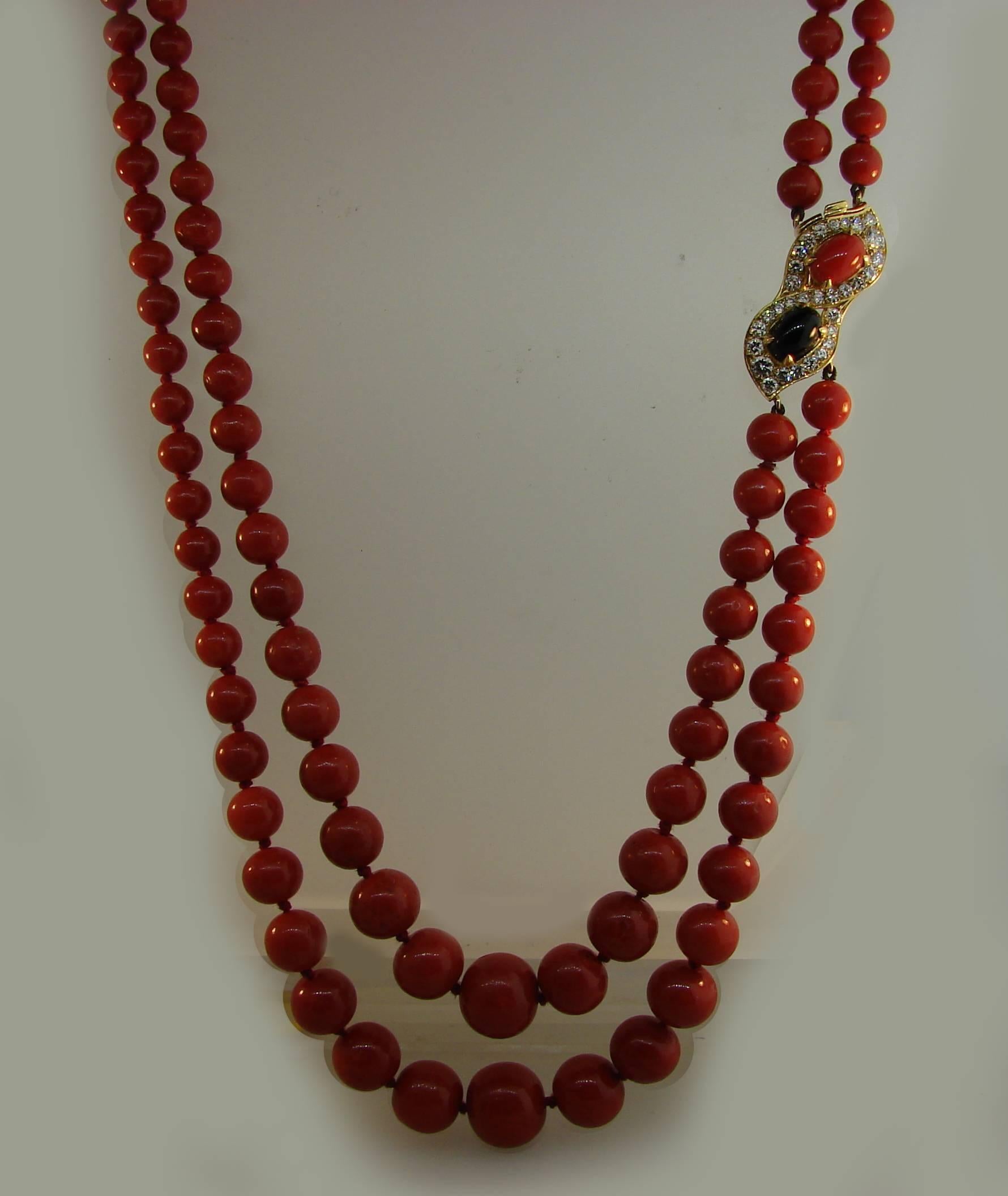 Bulgari Oxblood Mediterranean Coral Onyx Diamond Gold Necklace and Earrings Set In Good Condition In Beverly Hills, CA
