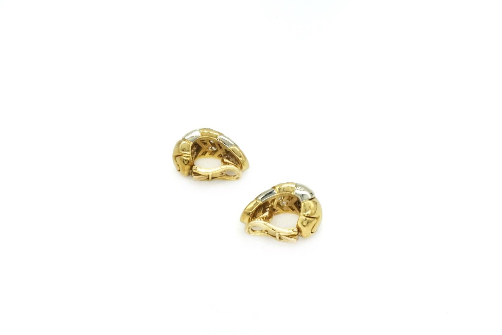 Bulgari Pair of Two-Color Gold and Diamond Earclips In Excellent Condition For Sale In New York, NY