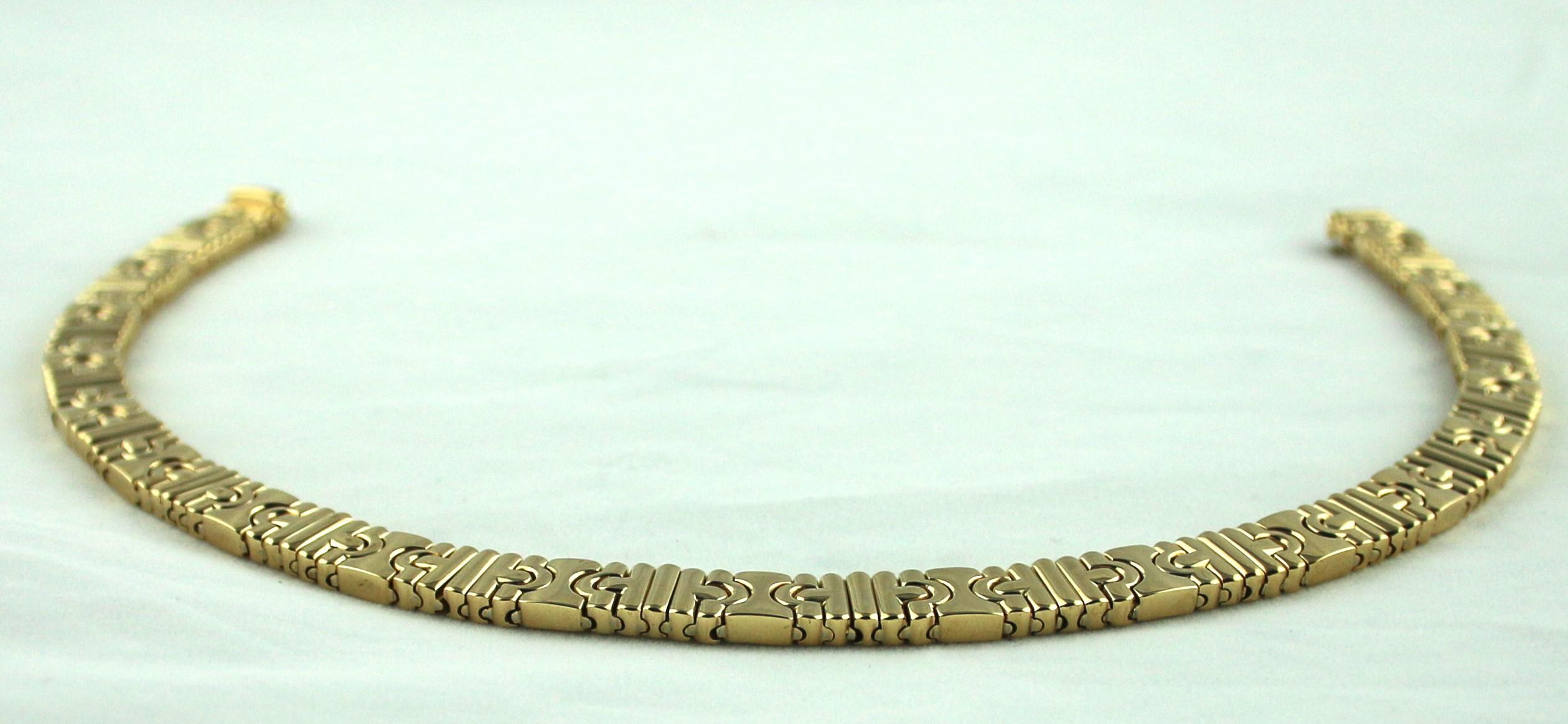 Women's Bulgari Parentesi 18K Yellow Gold Choker Necklace For Sale