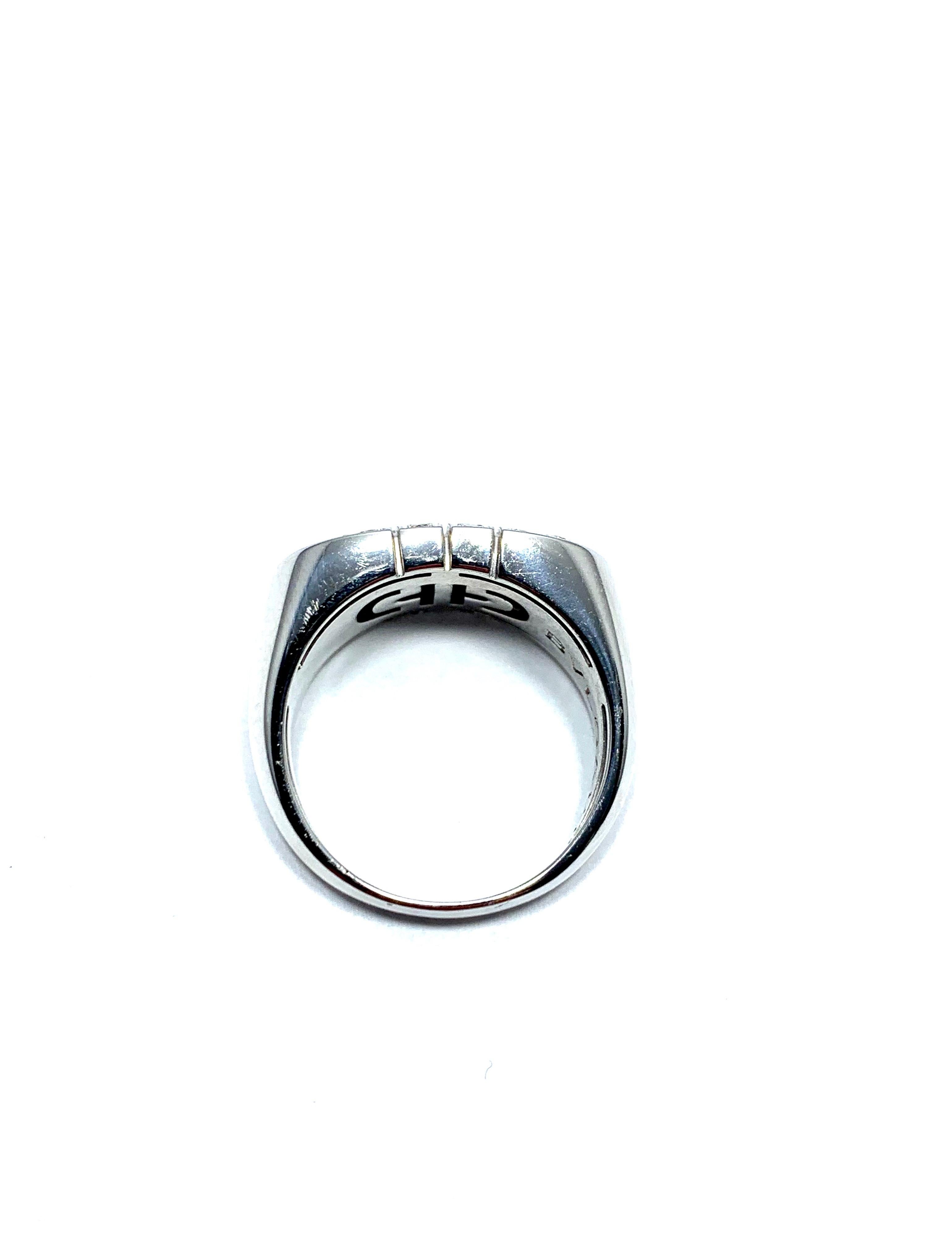 Round Cut Bulgari Parentesi Diamond and 18 Karat White Gold Ring