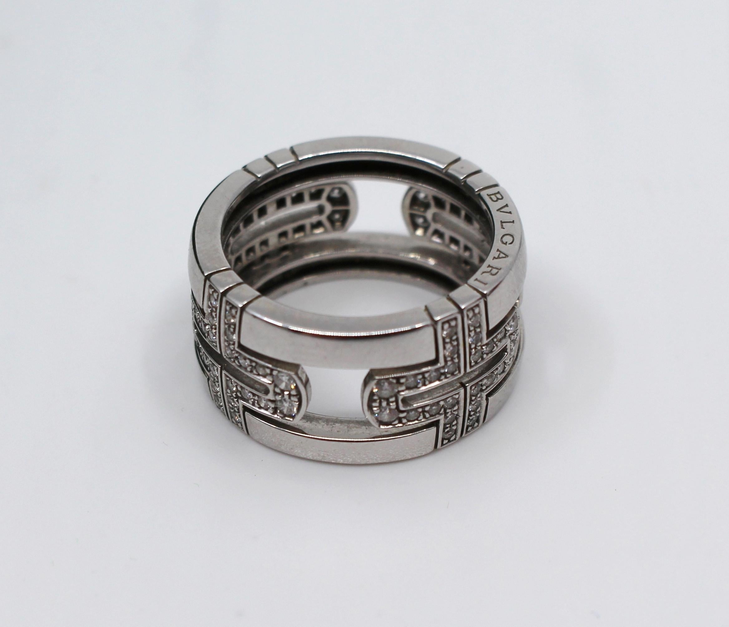 Bulgari Parentesi diamond band ring


Maker Bulgari, Italy

Diamonds Total 0.70 carat 

Weight 10.99 g

Ring size P (British), 7.75 (US)

Condition: Very good condition commensurate with age. Little wear. Fully stamped and hallmarked
