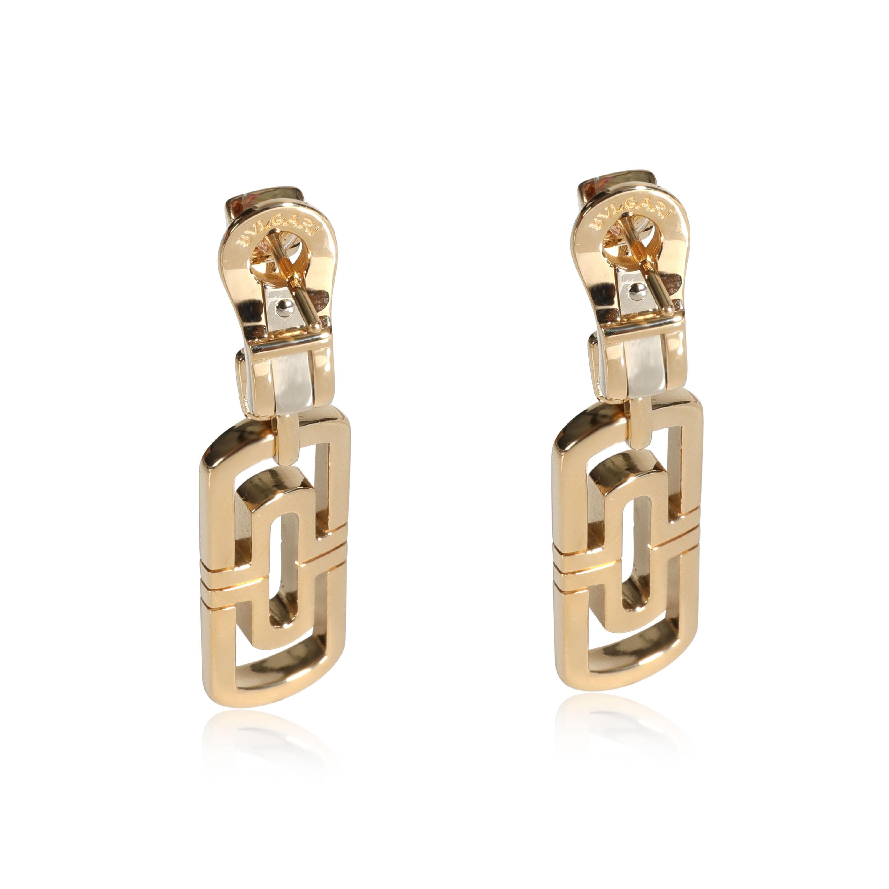 Bulgari Parentesi Drop Earrings in 18K Yellow Gold

PRIMARY DETAILS
SKU: 112326
Listing Title: Bulgari Parentesi Drop Earrings in 18K Yellow Gold
Condition Description: Retails for 3900 USD. In excellent condition and recently polished. Length is