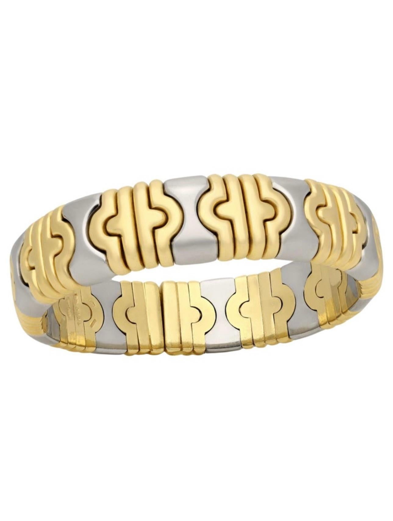Iconic and rare vintage Bulgari Parentesi 18 carat yellow gold and steel bracelet is composed of sculpted geometric links.

Has a total weight of 72,8 grams. The inner circumference is 17,5 cm


Stamped, with the maker's mark, the Italian gold assay