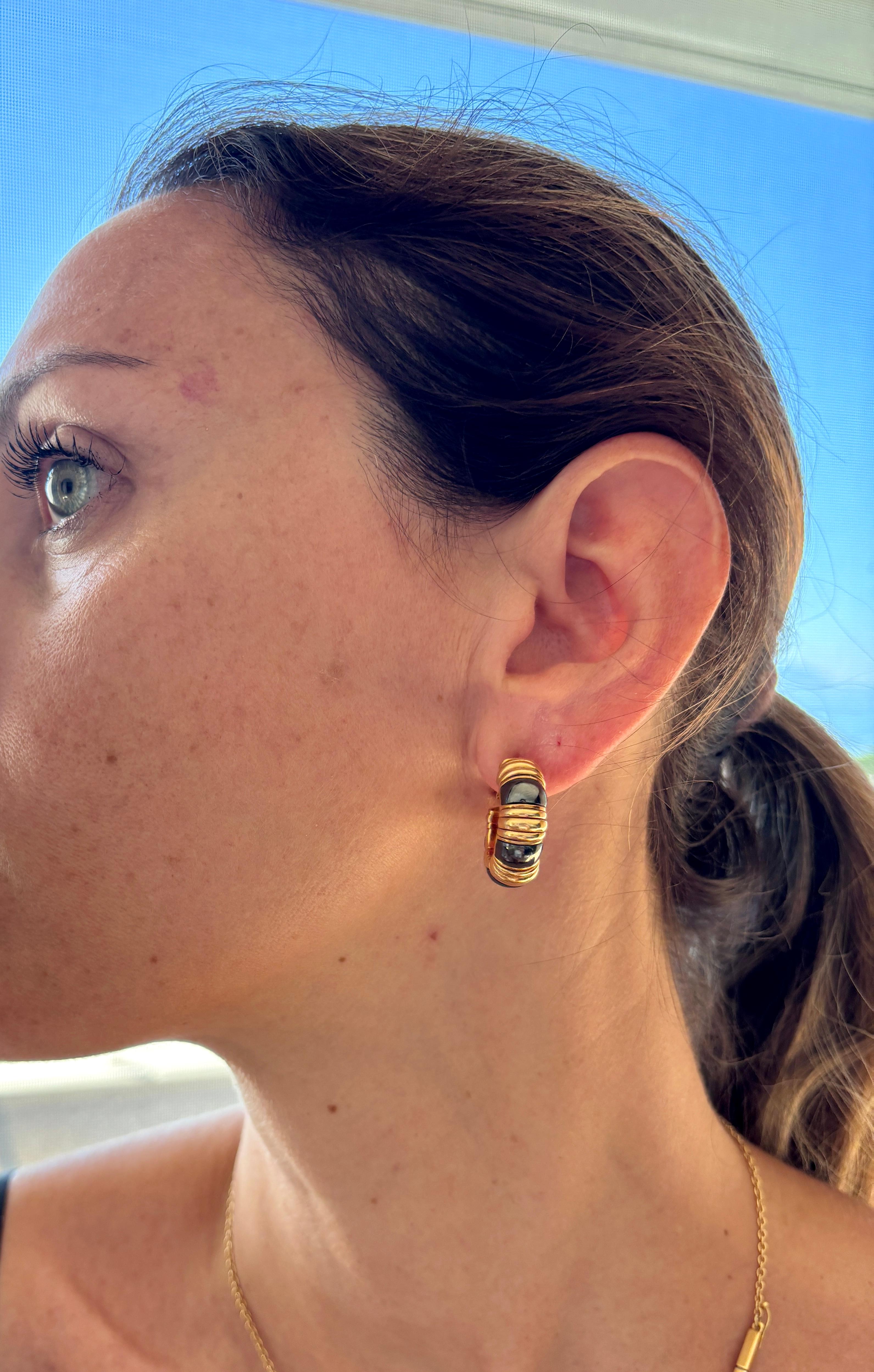 Bulgari Parentesi Gold Hematite Clip-On and Pin Hoop Earrings For Sale 3