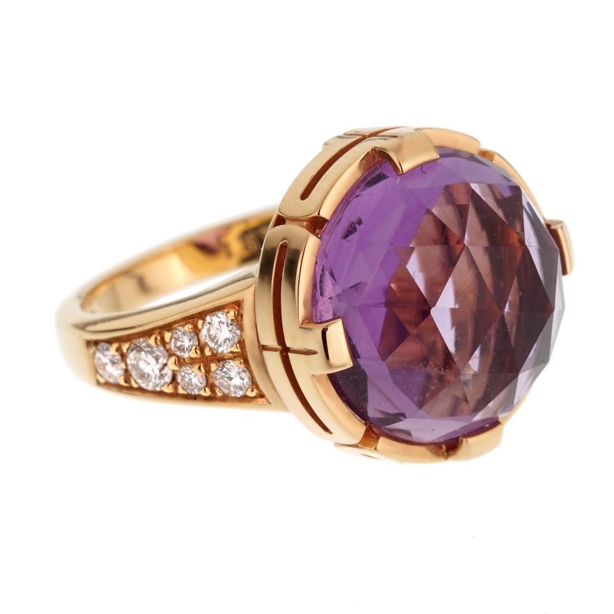 A chic Bulgari Parentesi Cocktail amethyst ring in 18k pink gold set with round brilliant pavé diamonds. The twelve diamonds weigh 0.38 total carats, and the ring measures a size 5 1/4 which can be resized.