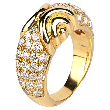 Bulgari Pavé Diamond and 18k Gold 'Doppio Cuore' Style Ring For Sale