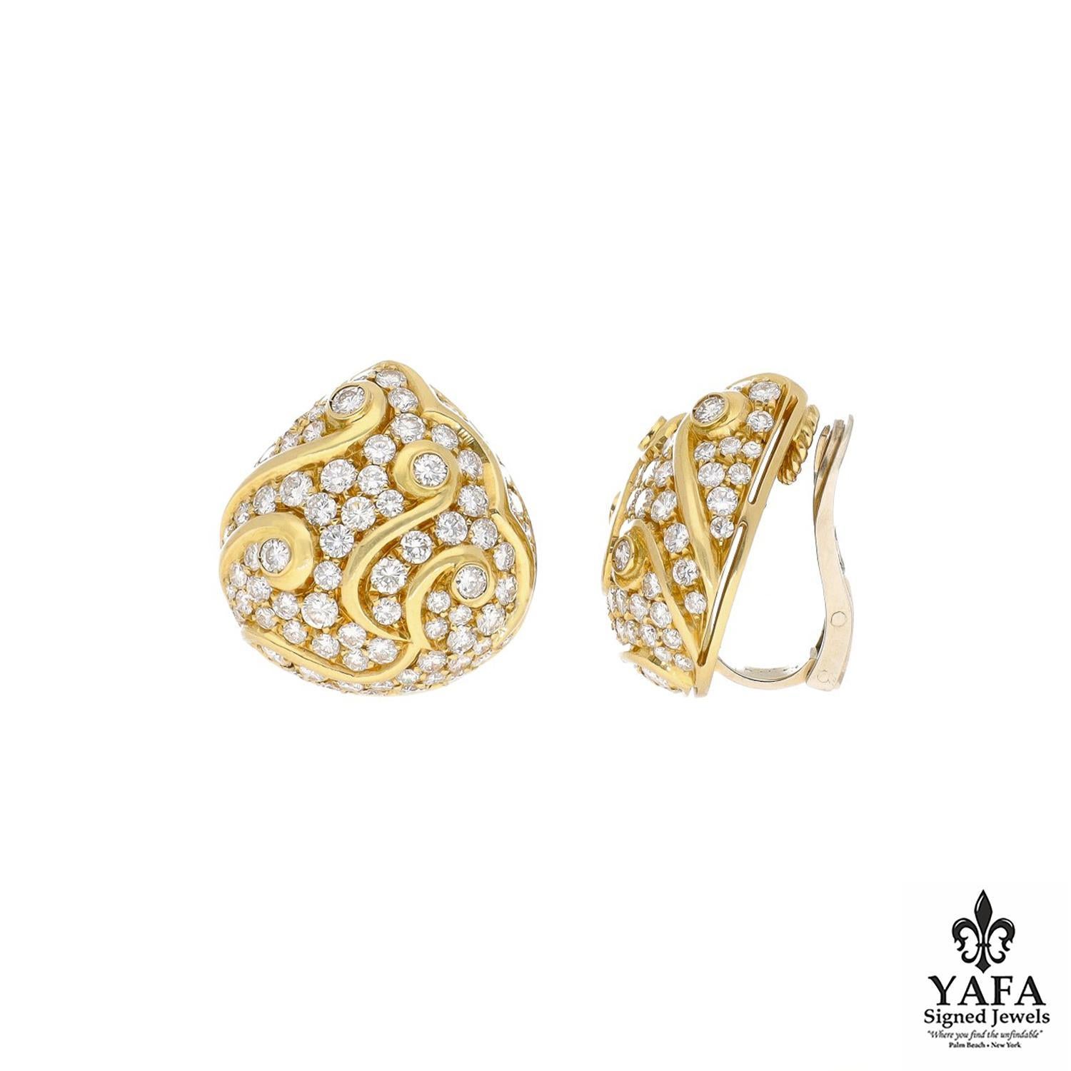 18k Yellow Gold and Diamond Historic Roman Scroll Motif Earrings.

Approximate Length - 1