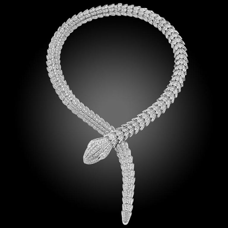 Bulgari Pavé Diamond Serpenti Necklace at 1stDibs | bulgari serpenti  necklace, bulgari diamond necklace