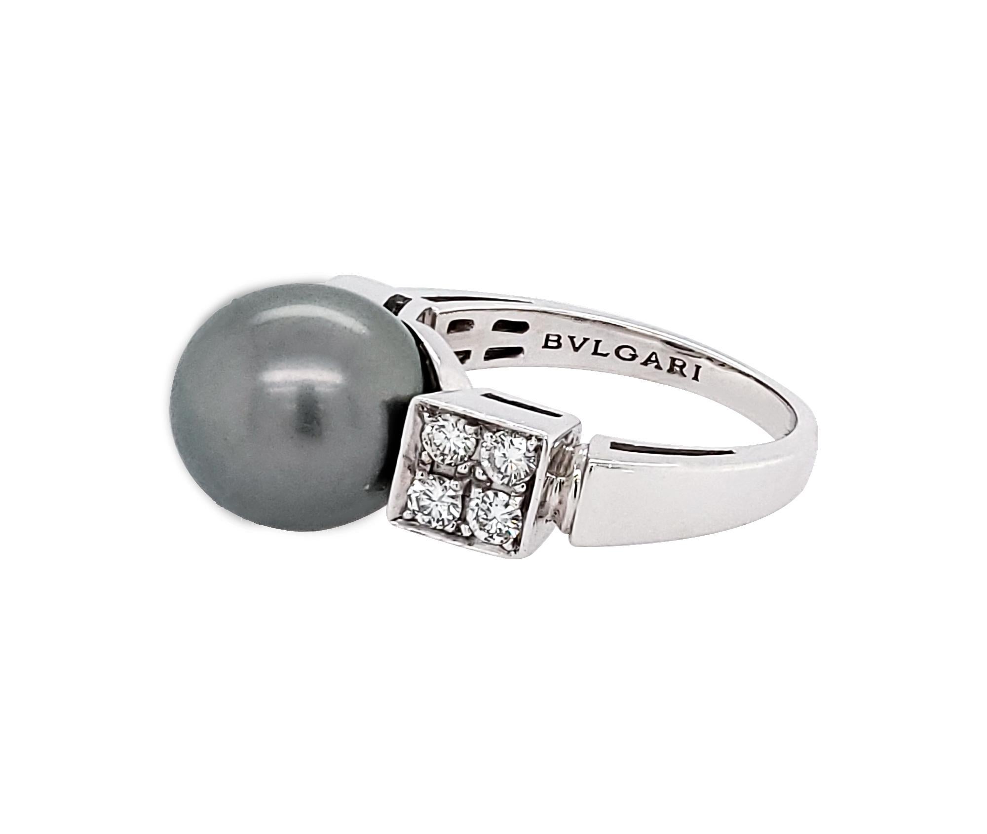 Contemporary Bulgari Diamond Pearl Demi-Parure Suite For Sale