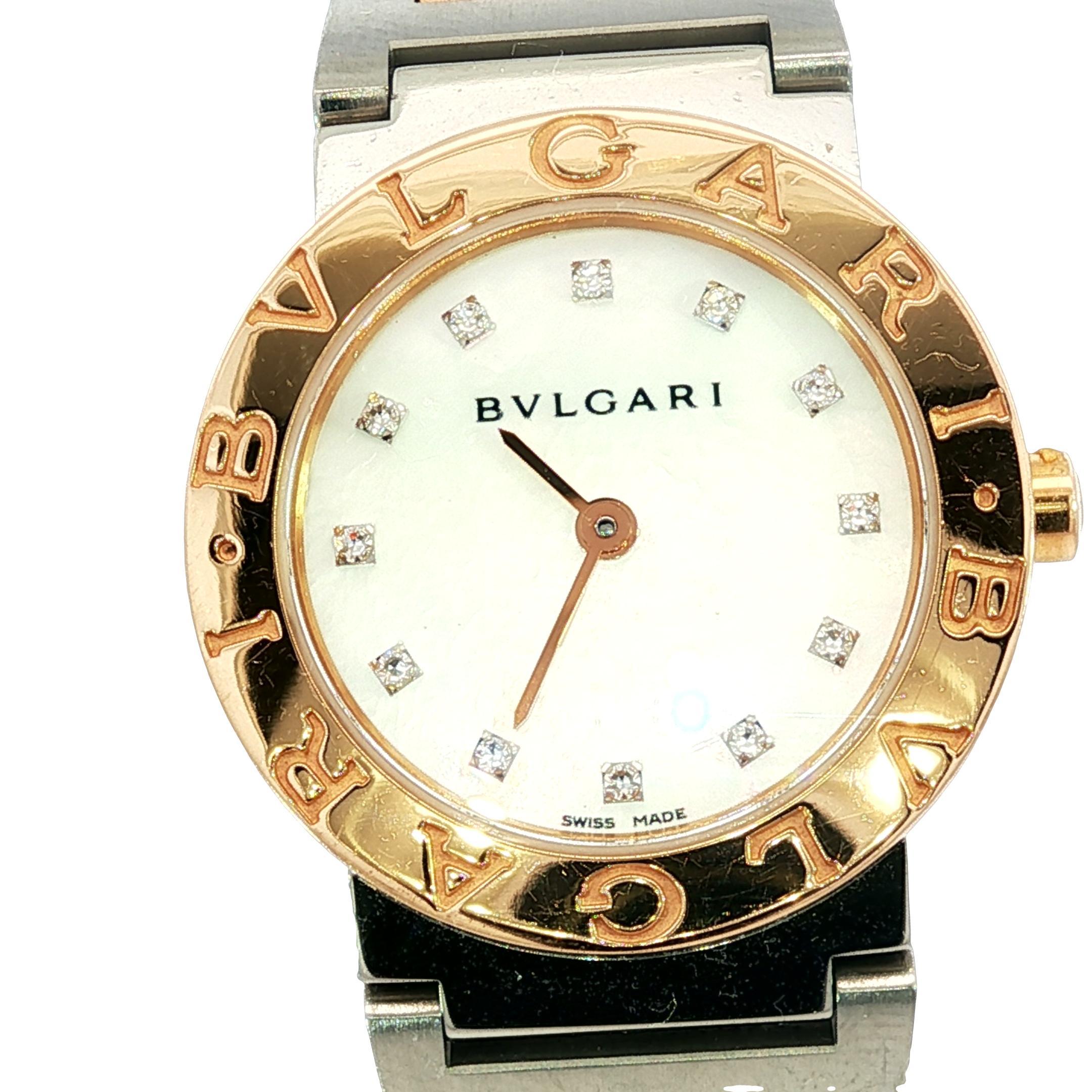 Bulgari Quarz Perlmutt und Diamant Damenuhr im Angebot 4