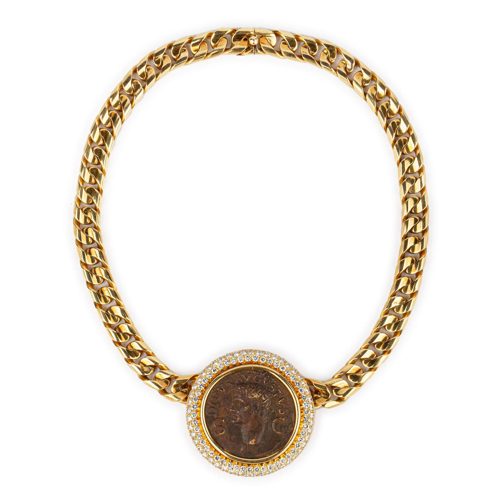 Taille ronde Bulgari Collier rare grande pièce de monnaie Monete en or et diamants