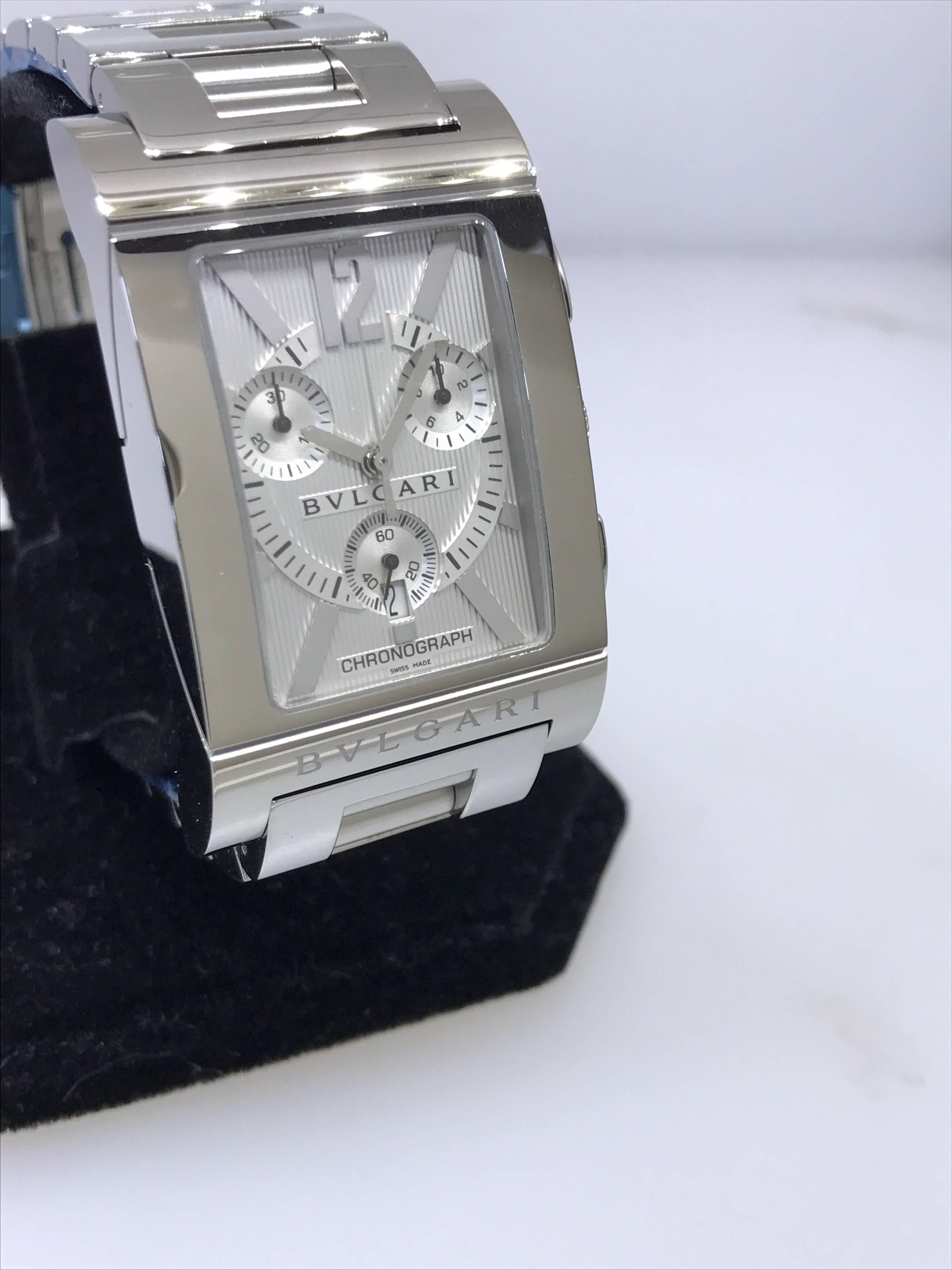 Bulgari Rettangolo Stainless Steel Silver Dial Chronograph Bracelet Men's Watch For Sale 4