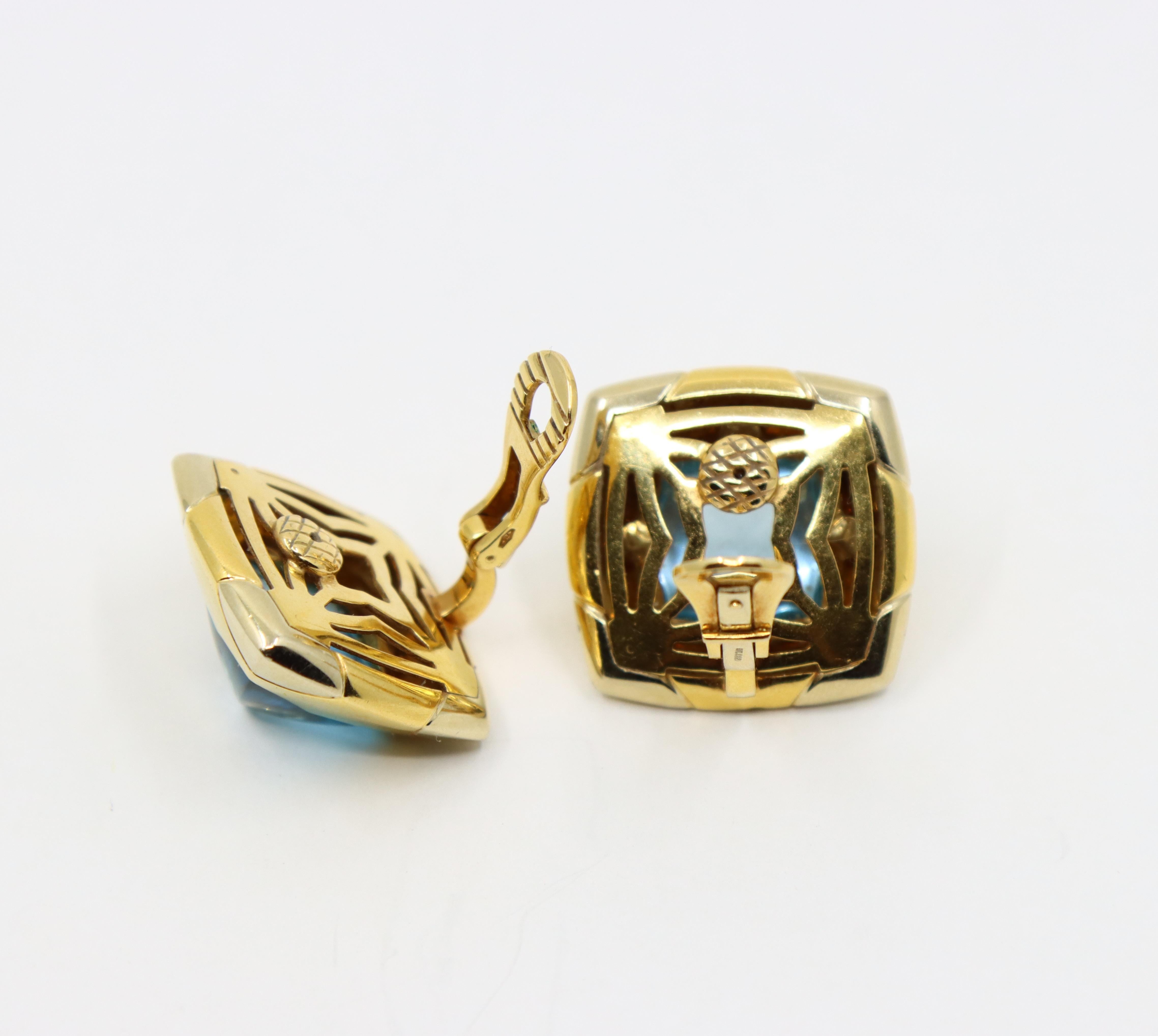 Orecchino Bulgari Roma Pyramid in oro 18 carati con Topazio Blu in vendita 5