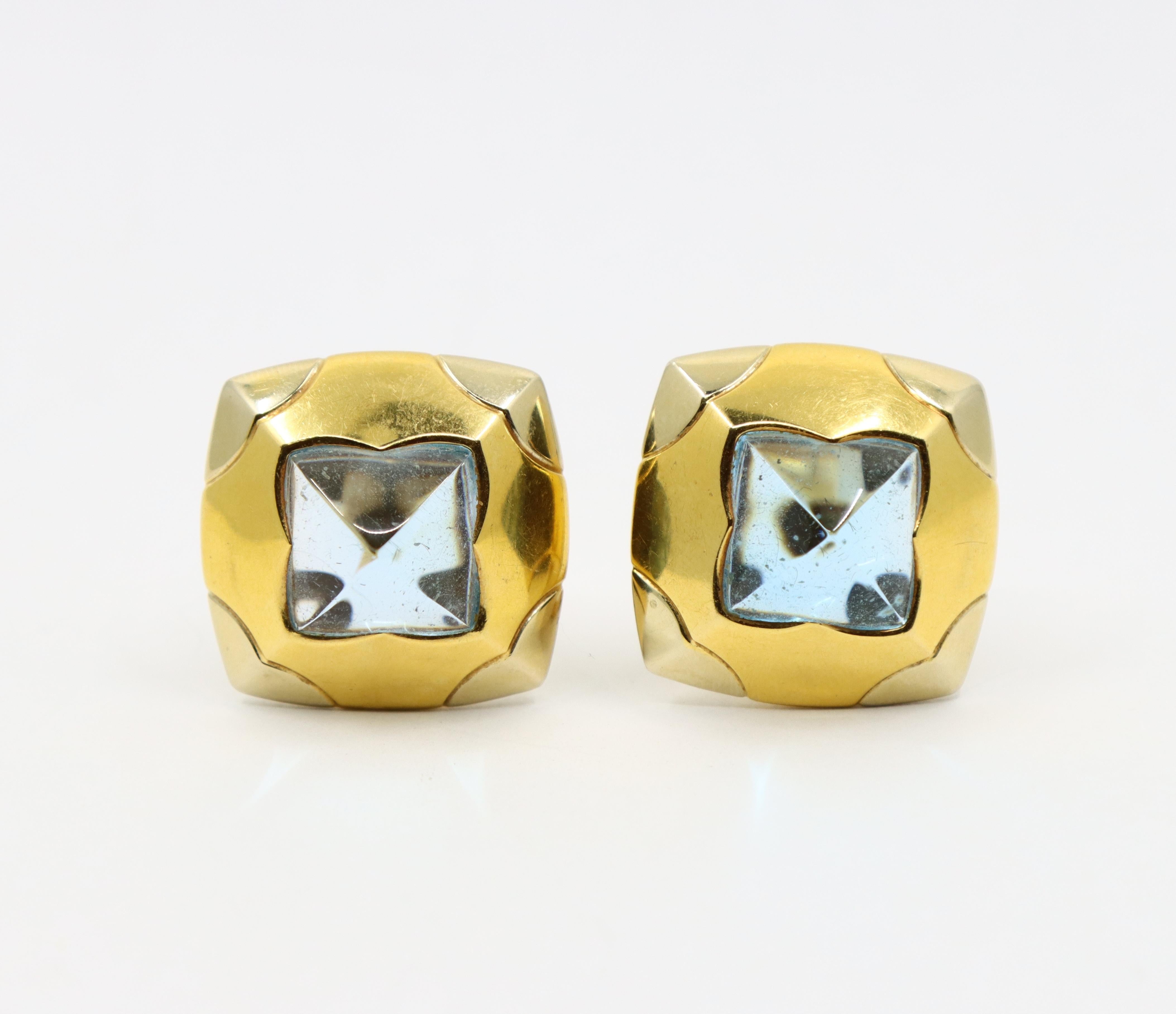 Grezzo Orecchino Bulgari Roma Pyramid in oro 18 carati con Topazio Blu in vendita