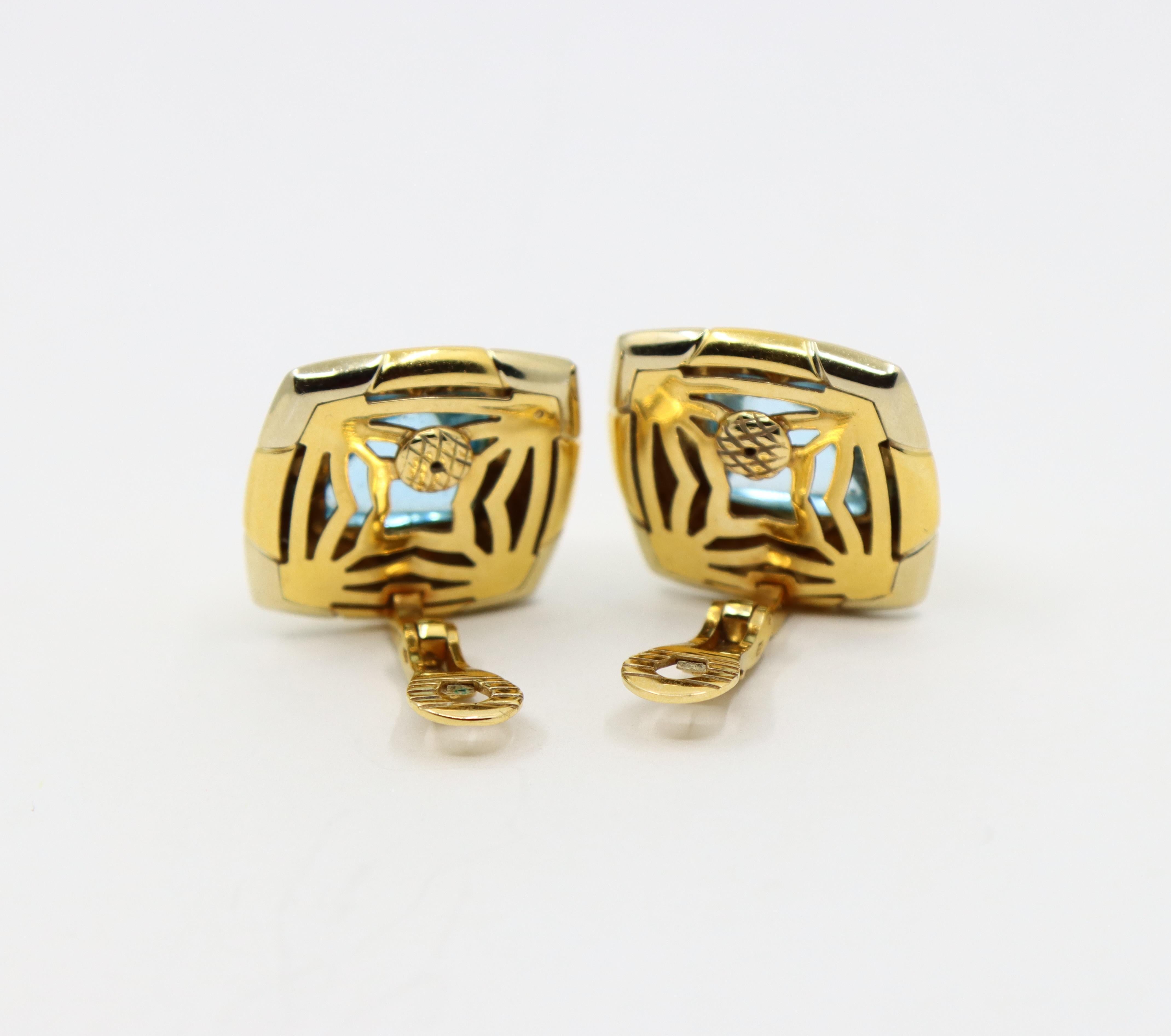 Orecchino Bulgari Roma Pyramid in oro 18 carati con Topazio Blu in vendita 2