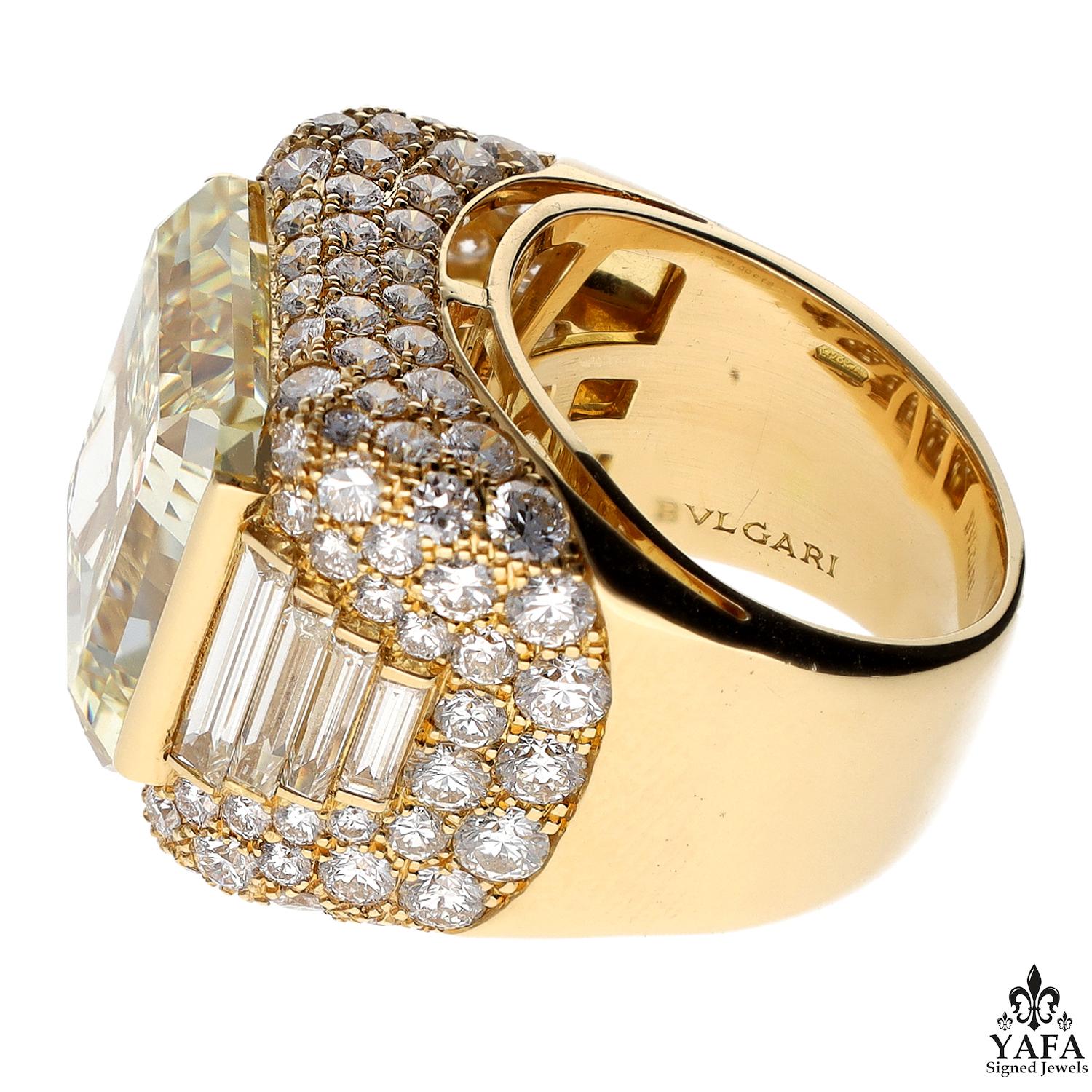 Bulgari Rome Fancy Yellow Cut Cornered Square 22.50 Carat Diamond Gold Cocktail Statement Trombino Ring From Our Signed Jewels Vintage Collection

A magnificent and rare Bulgari Rome unique GIA Certified 'Trombino' large fancy yellow diamond ring.