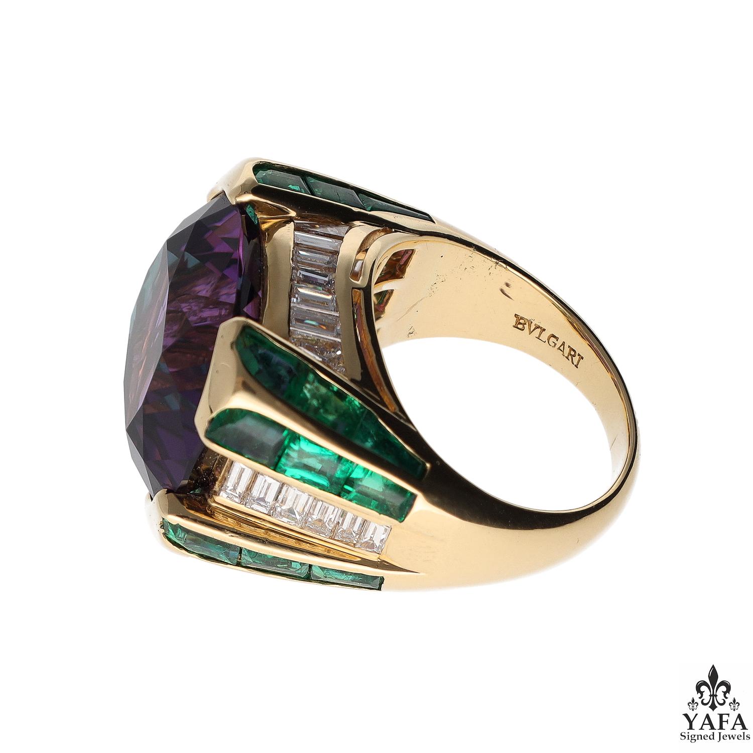 Bulgari Rome Vintage 'Carré' Amethyst Diamond Emerald 18KT Signet Ring

From the Bulgari Rome 1990s  'Carré' Collection, a statement signet 18kt yellow gold large gem amethyst set with cabochon baguette emeralds and diamond baguettes ring from our