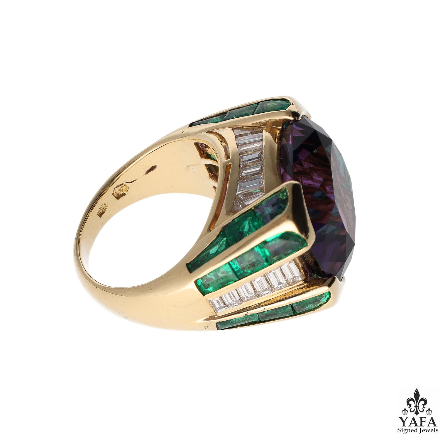 Modern Bulgari Rome Vintage 'Carré' Amethyst Diamond Emerald 18KT Signet Ring For Sale