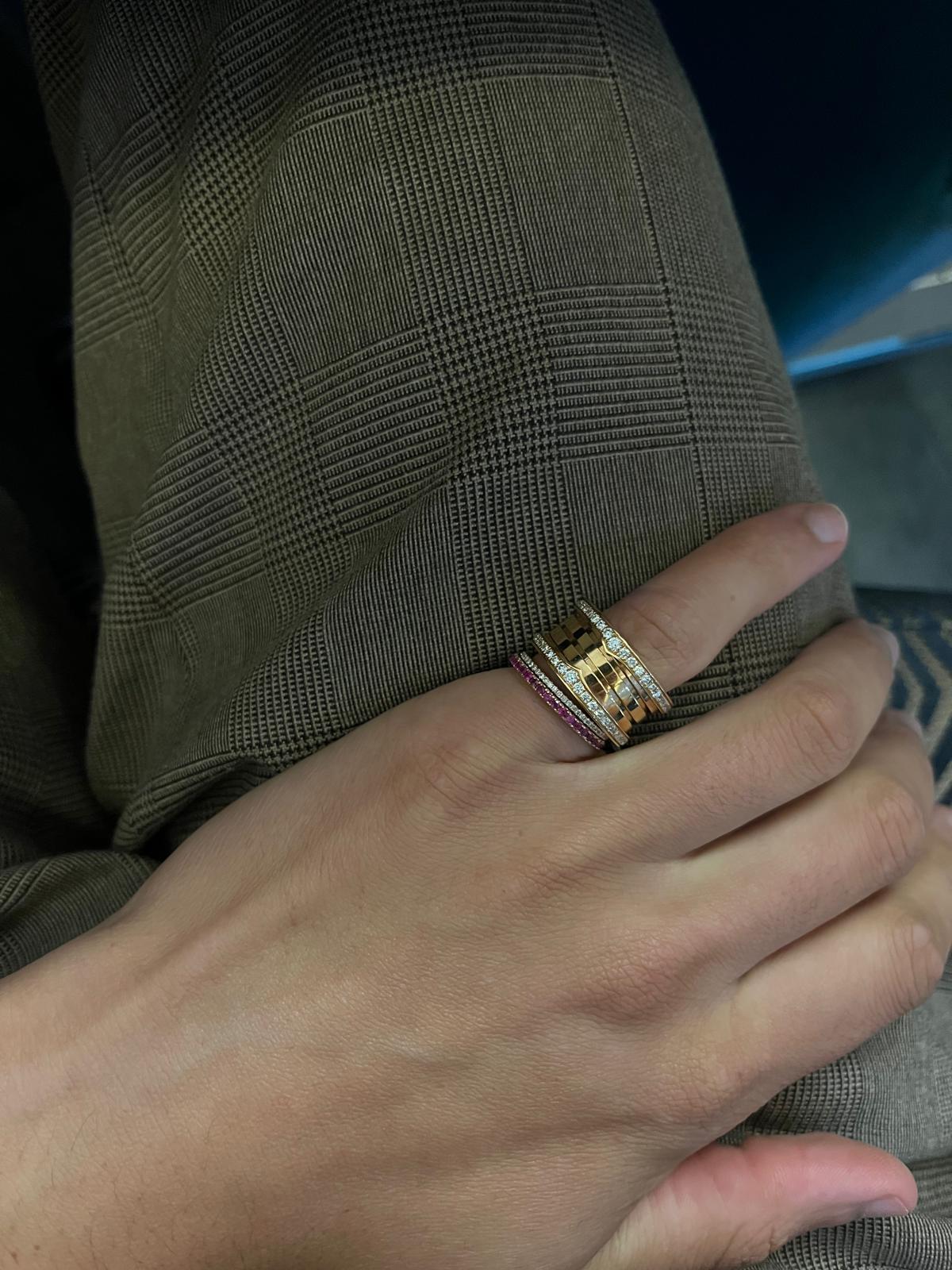 An 18 karat rose gold and diamond Bulgari ring from the highly acclaimed and popular B.zero1 collection, featuring 1.30 carats of round brilliant diamonds and a built-in mechanism which allows the ring to bounce and tremor. 
The ring is