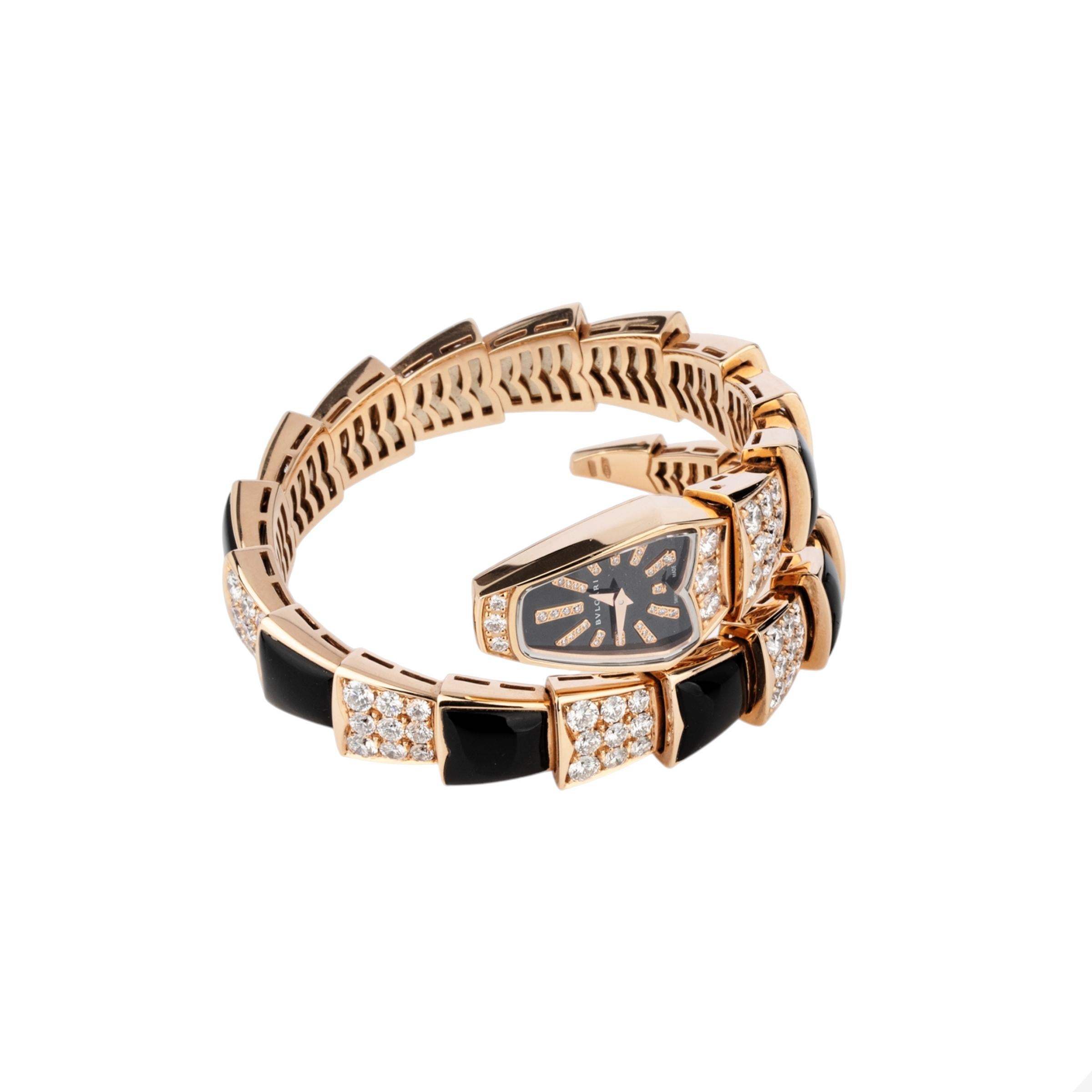 Brand: Bulgari

Product: Serpenti Jewellery Scaglie Watch

Model: 101790

Case Dimensions: 26mm

Material: 18k Rose Gold, Diamonds & Onyx

Dial: Black Sapphire

Movement: Quartz/battery Operated Movement

Additional Details:

The Serpenti jewellery